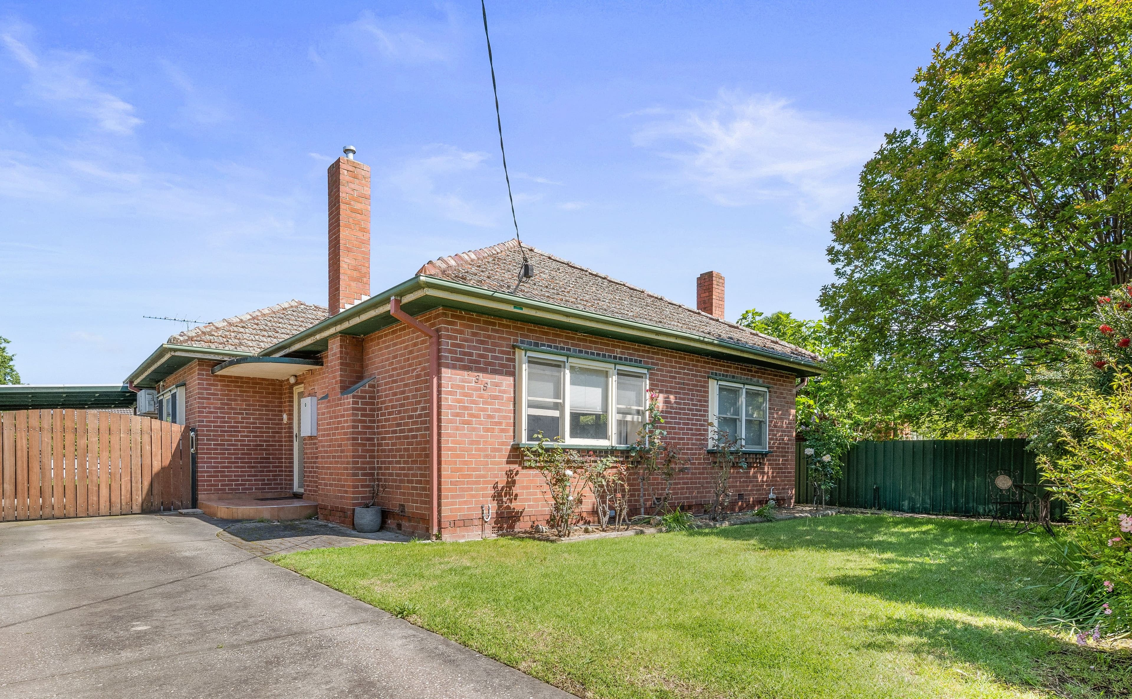 735 Vine Street, Albury NSW 2640, Albury - Image 1