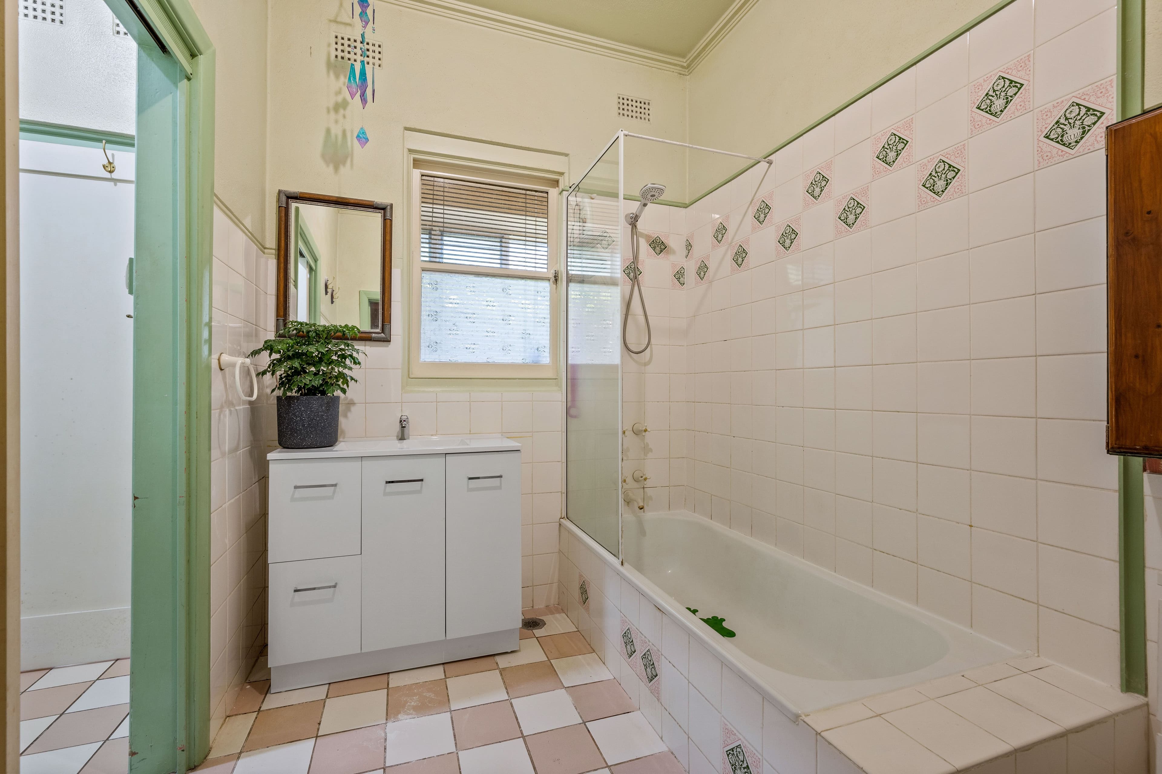 735 Vine Street, Albury NSW 2640, Albury - Thumbnail 8