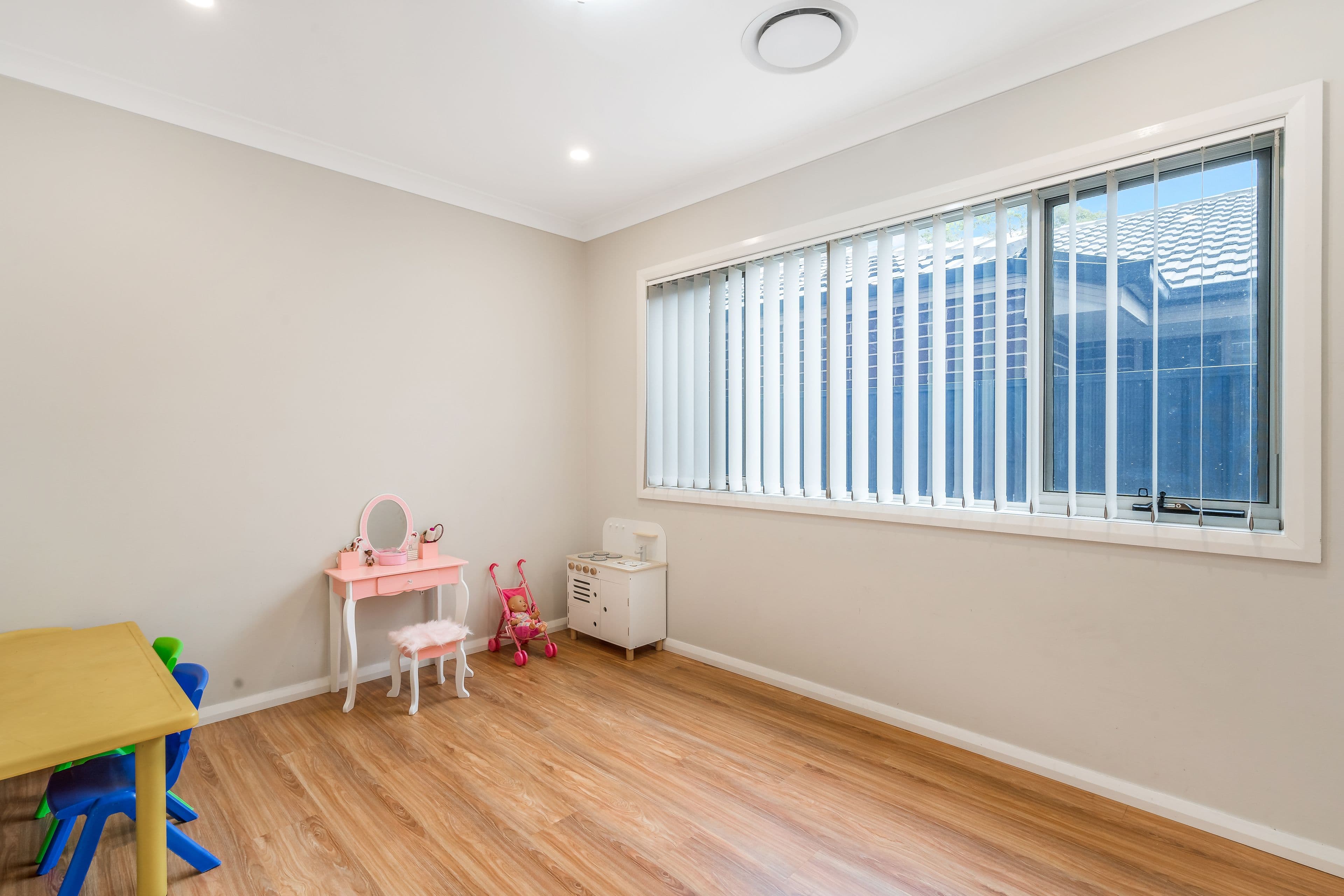 22 Rocco Place, Green Valley NSW 2168, Green Valley - Thumbnail 5