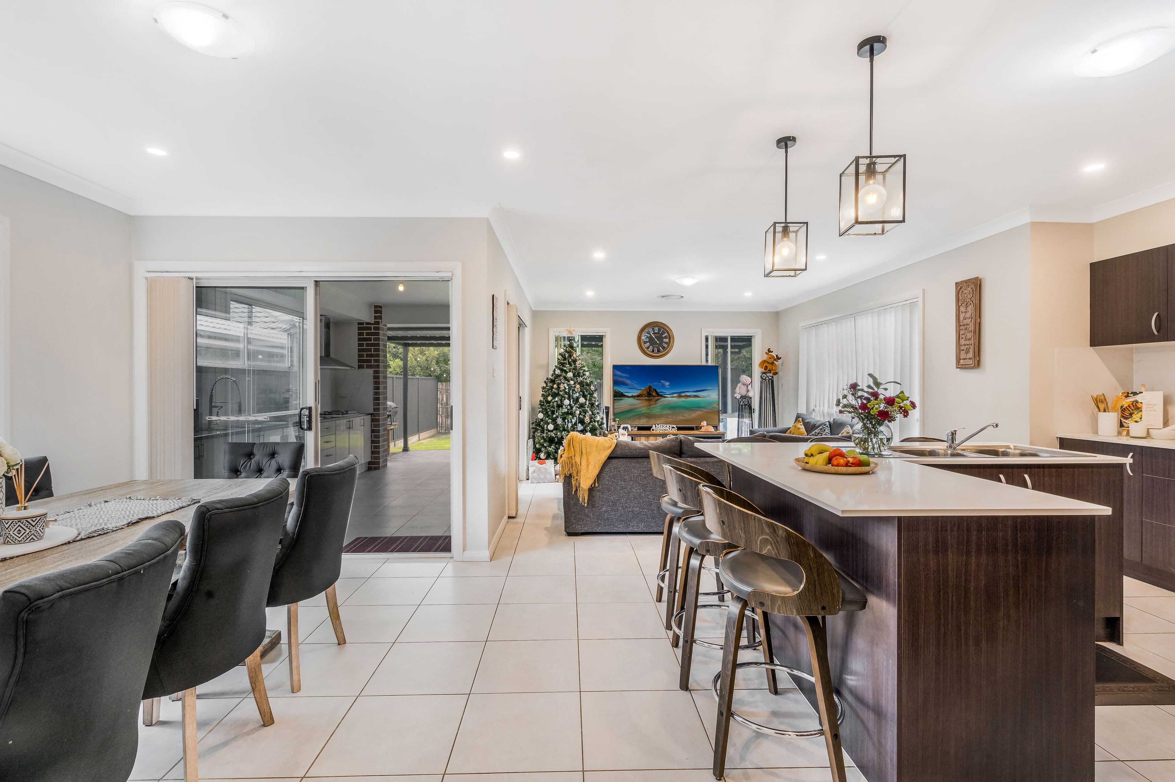 22 Rocco Place, Green Valley NSW 2168, Green Valley - Thumbnail 6