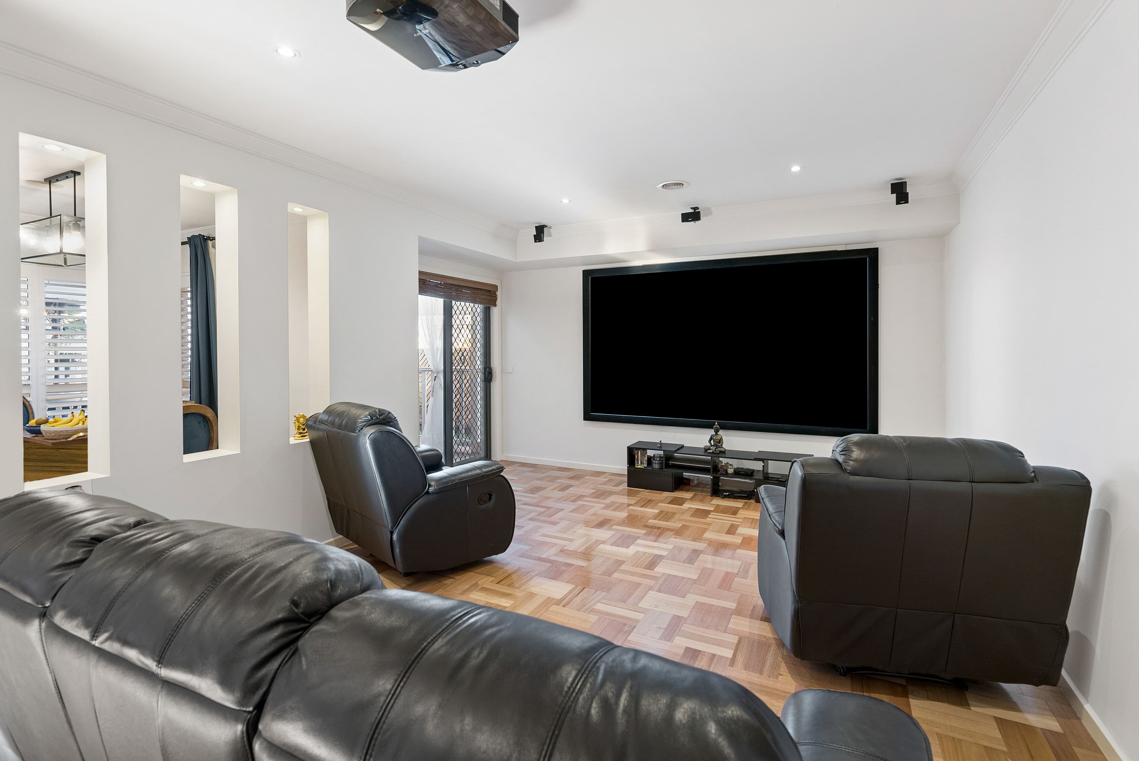 14 Illawarra Circuit, Taylors Hill VIC 3037, Taylors Hill - Thumbnail 6