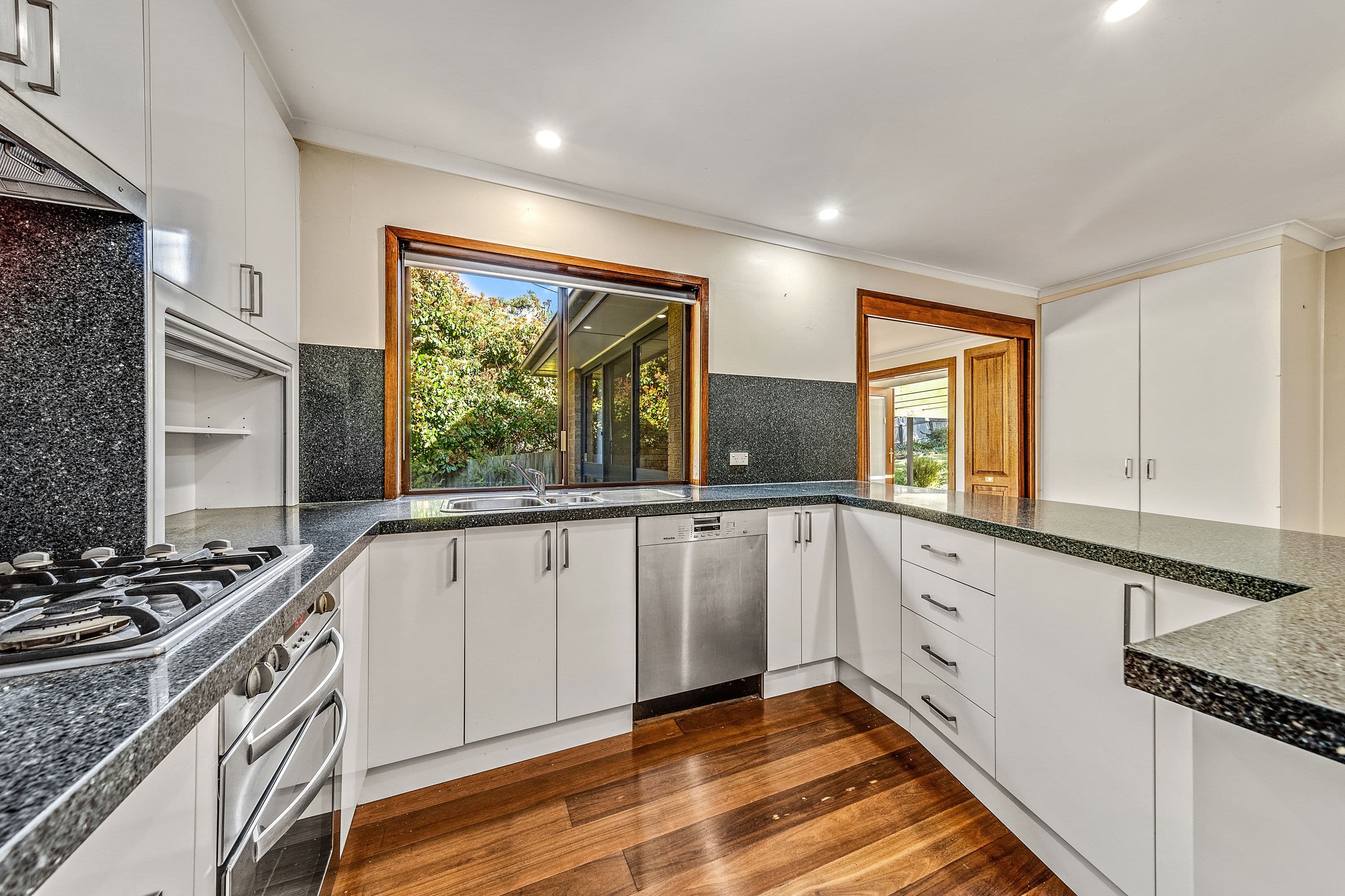 103 Perry Drive, Chapman ACT 2611, Chapman - Thumbnail 4