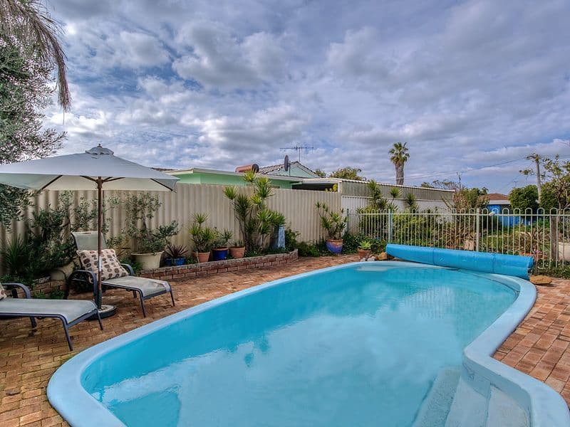 77 June Road, Safety Bay WA 6169, Safety Bay - Image 1