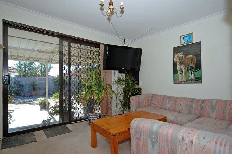 25 Timberlane Cresc, BEECHBORO WA 6063, Beechboro - Thumbnail 7