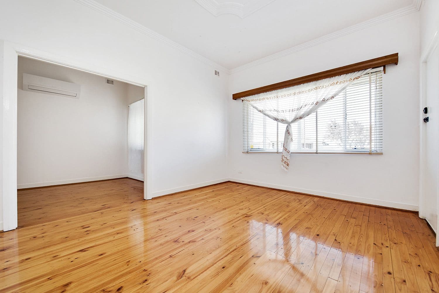 32 Nelson Avenue, Flinders Park SA 5025, Flinders Park - Thumbnail 3