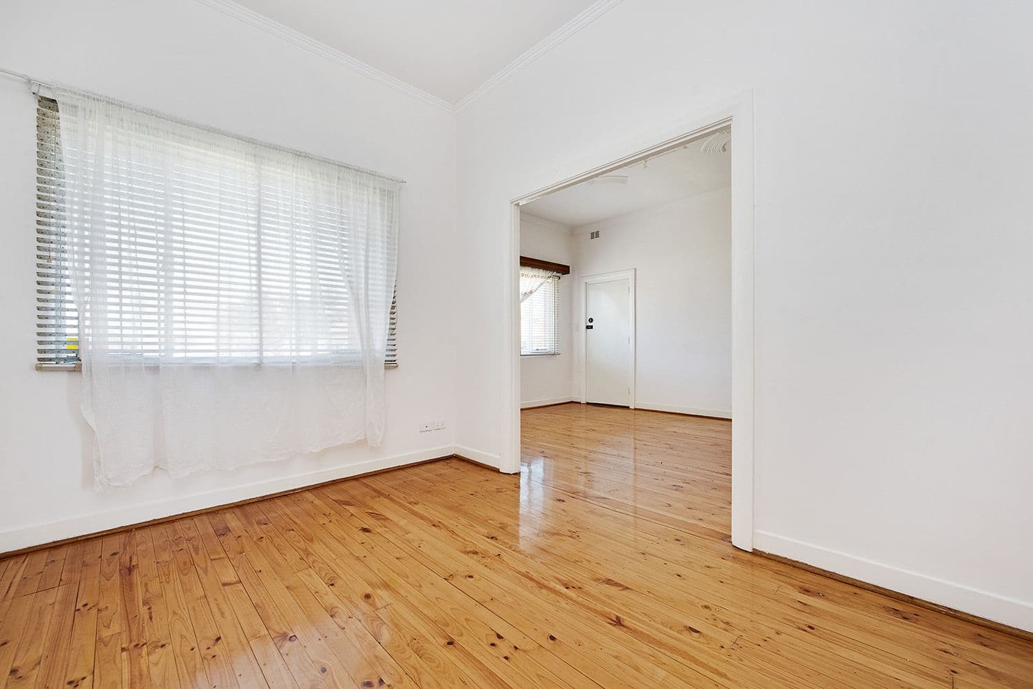 32 Nelson Avenue, Flinders Park SA 5025, Flinders Park - Thumbnail 4