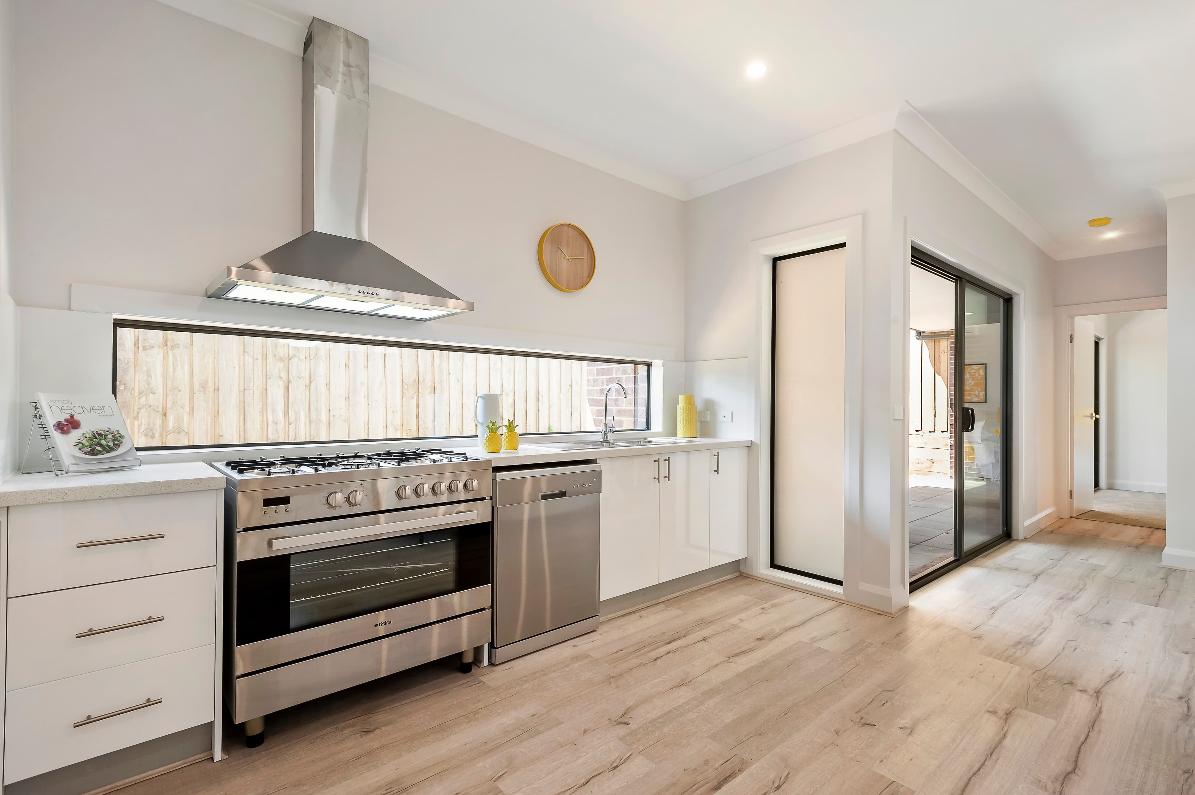 9 Keith Street, Oakleigh East VIC 3166, Oakleigh East - Thumbnail 2