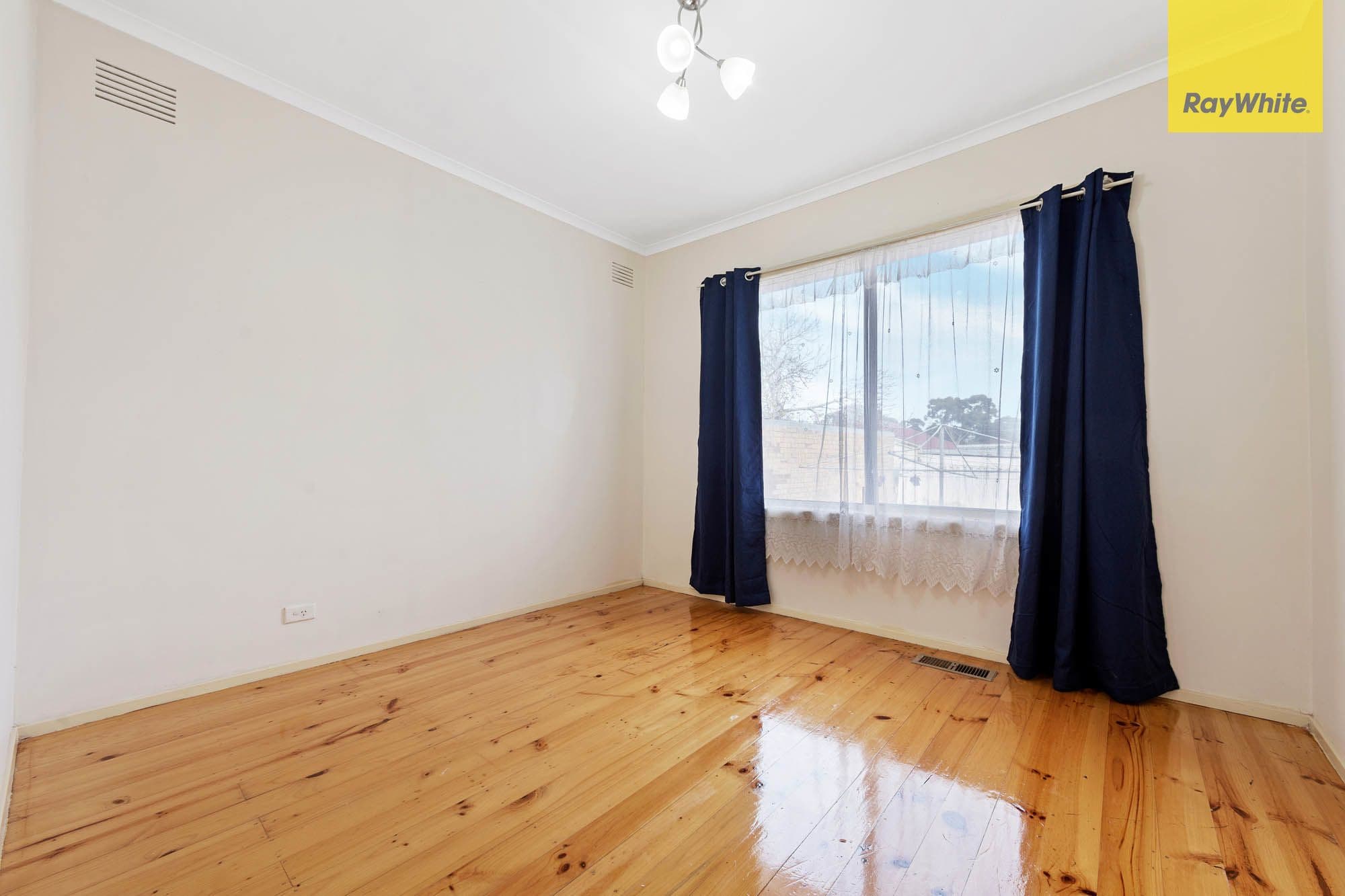 99 Gillespie Road, Kings Park VIC 3021, Kings Park - Thumbnail 8