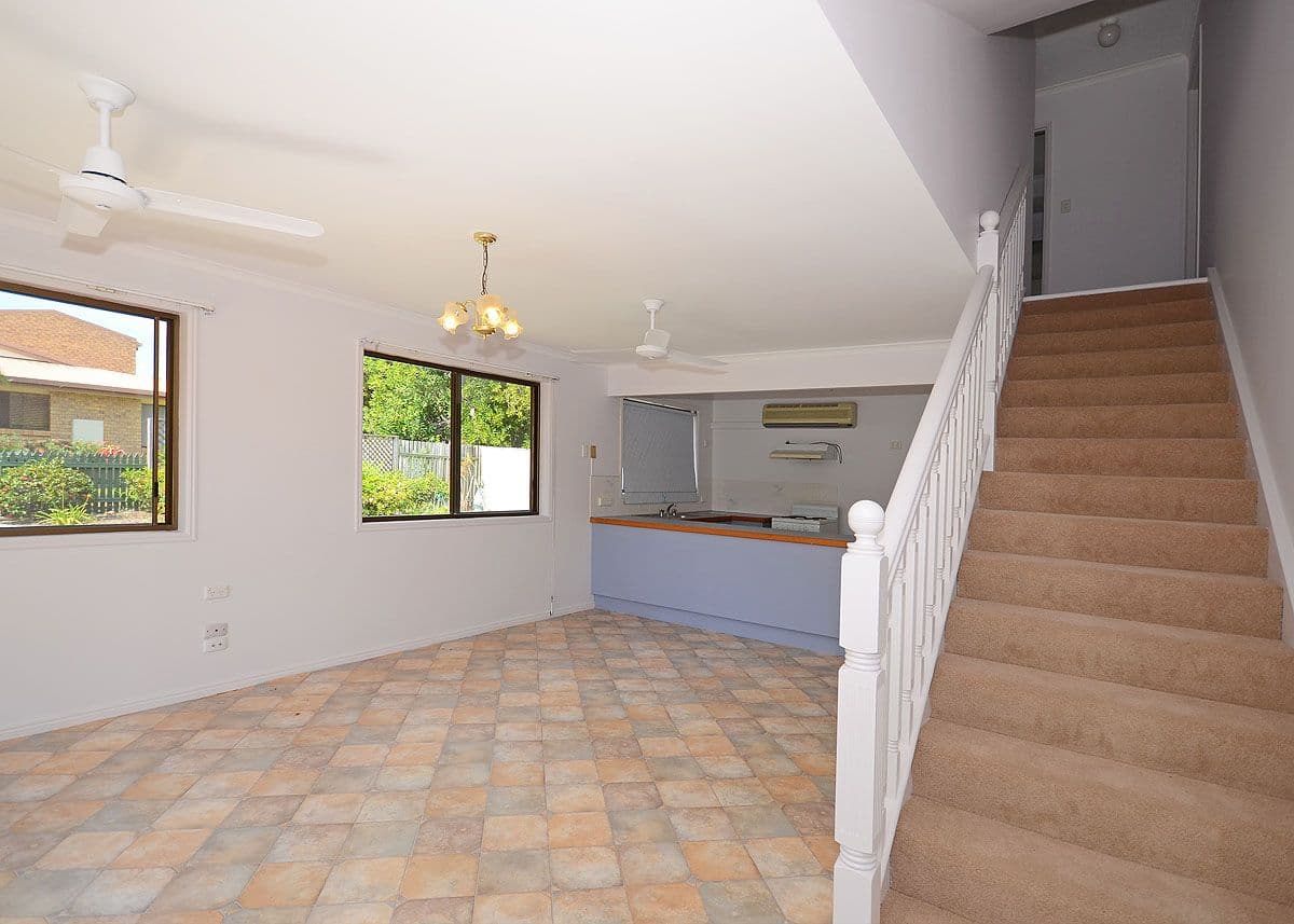 233 Torquay Terrace, Torquay QLD 4655, Torquay - Thumbnail 5