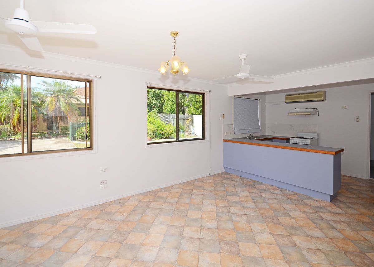233 Torquay Terrace, Torquay QLD 4655, Torquay - Thumbnail 7