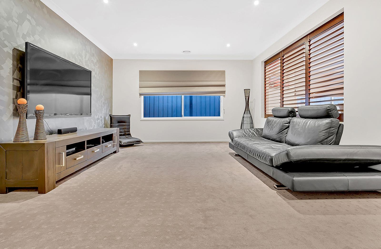 8 Fenland Street, Craigieburn VIC 3064, Craigieburn - Thumbnail 6
