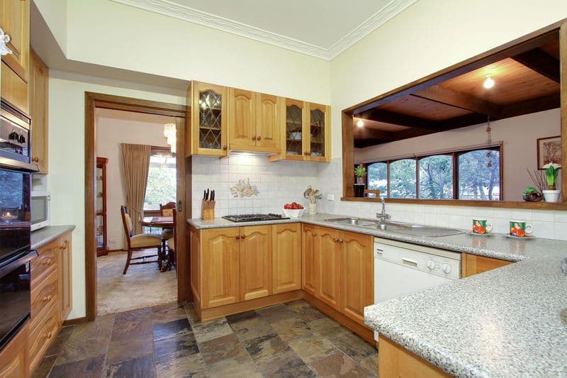 10 NEUPARTH Road, CROYDON NORTH VIC 3136, Croydon - Thumbnail 4