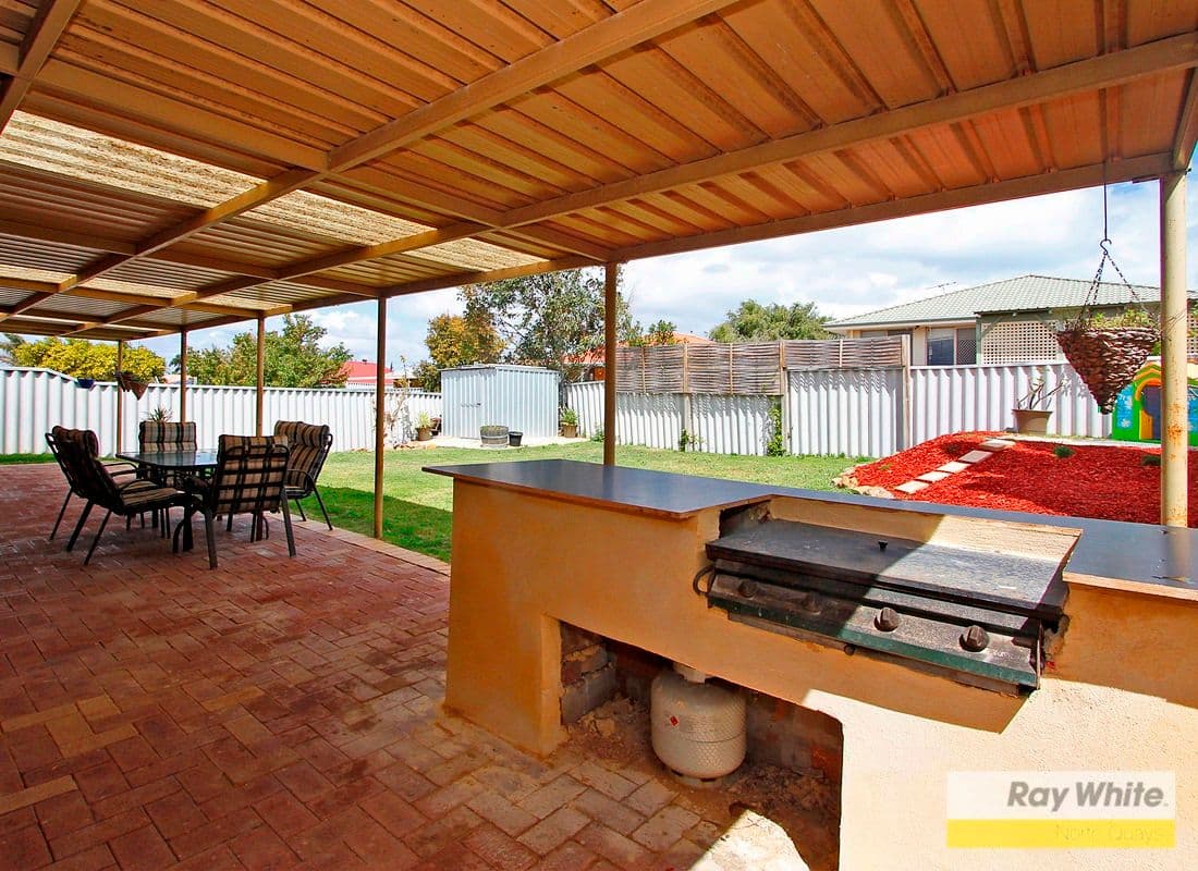 20 Renshaw Boulevard, CLARKSON WA 6030, Clarkson - Thumbnail 2