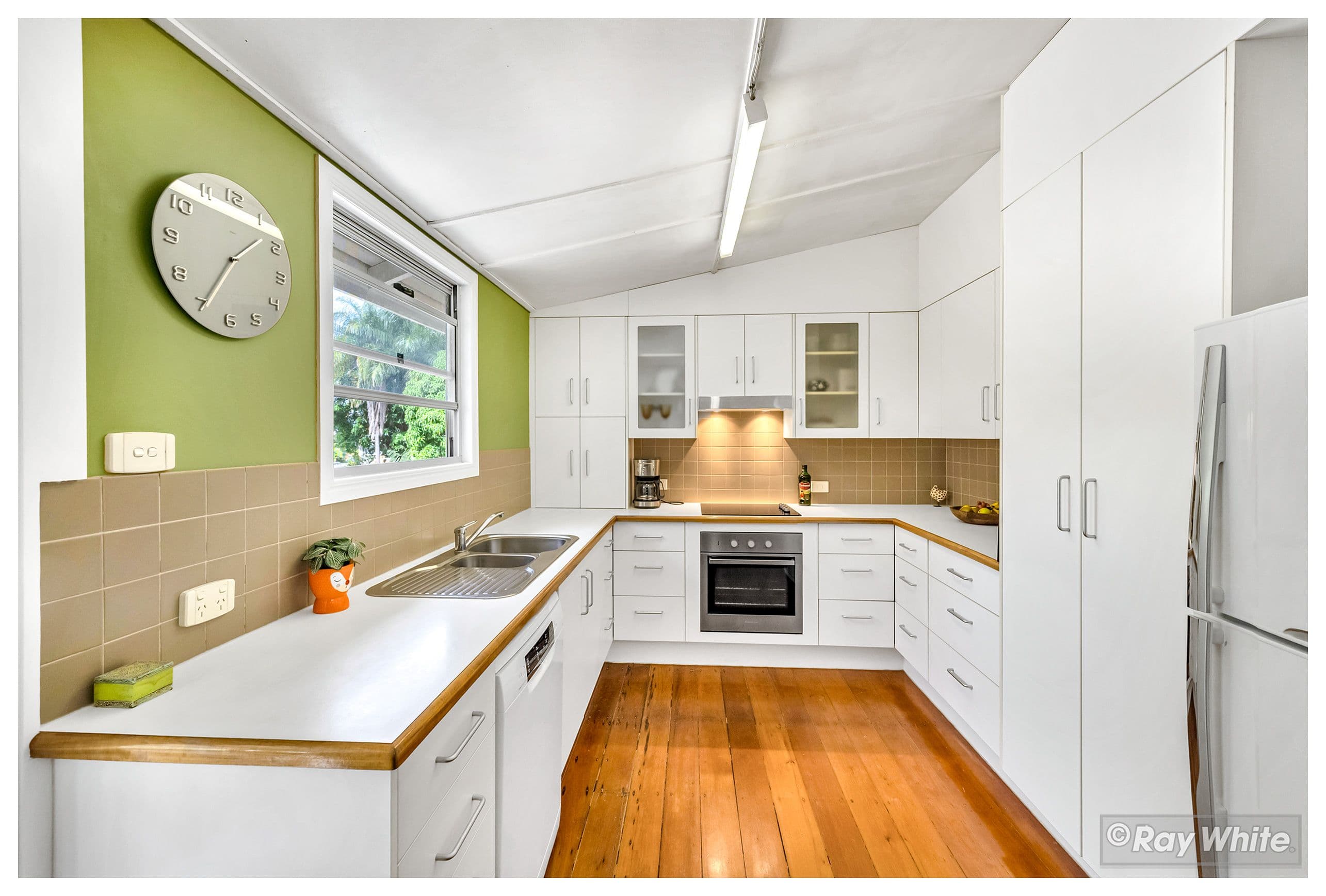 193 Quarry Street, The Range QLD 4700, The Range - Thumbnail 4