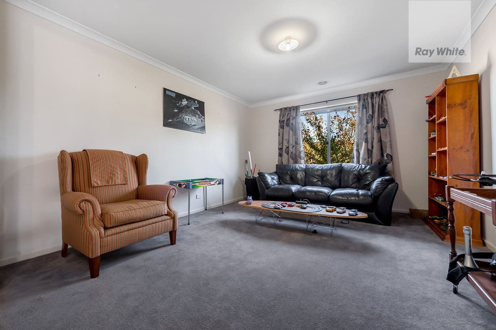 1 Selkirk Way, MICKLEHAM VIC 3064, Mickleham - Thumbnail 2