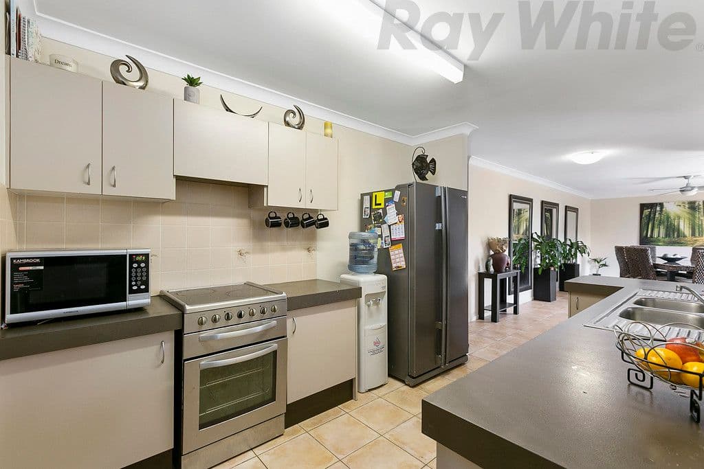 13 Reading Drive, ALEXANDRA HILLS QLD 4161, Alexandra Hills - Thumbnail 4