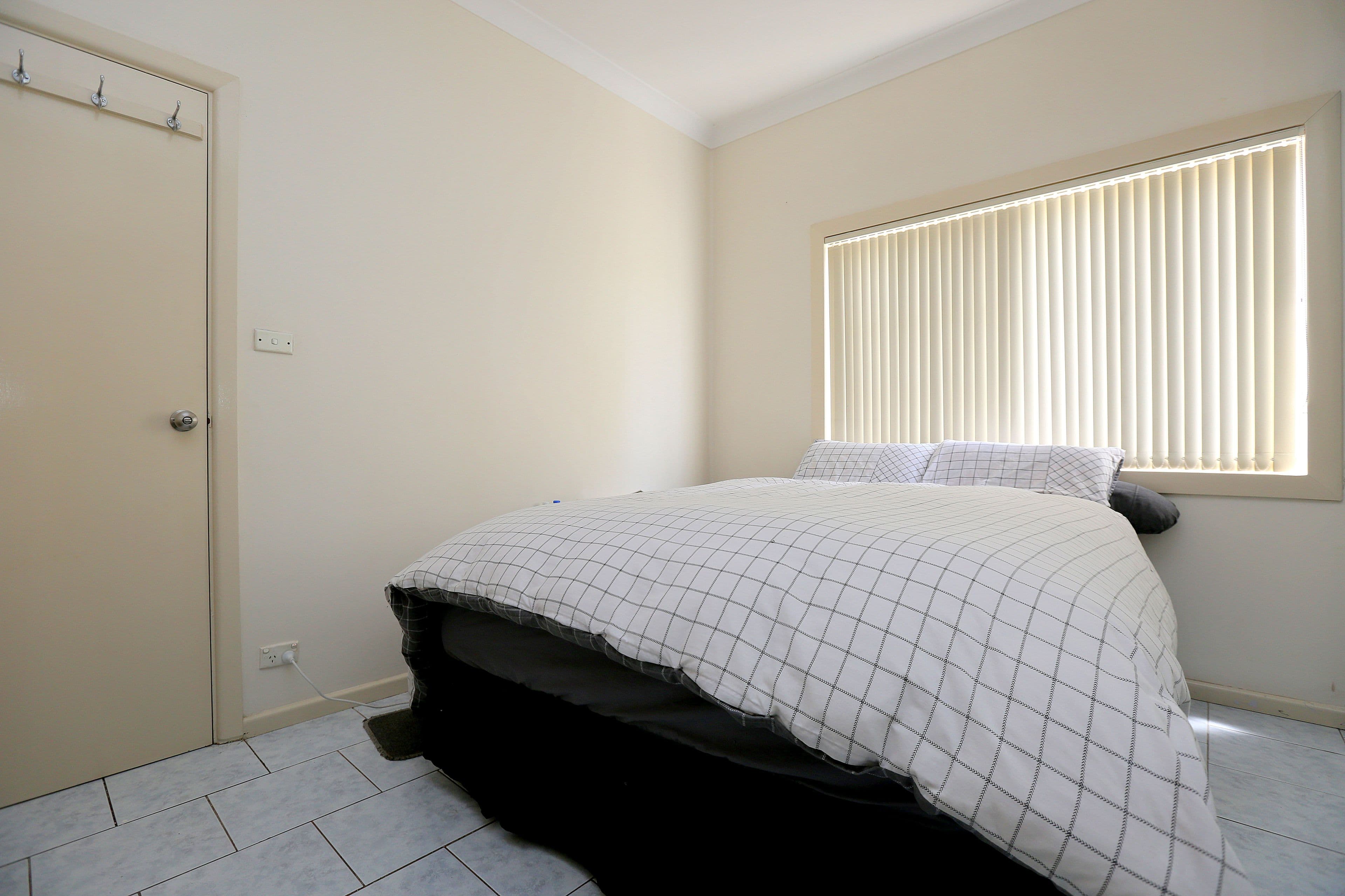 57 Rosemont Street, Punchbowl - Thumbnail 4