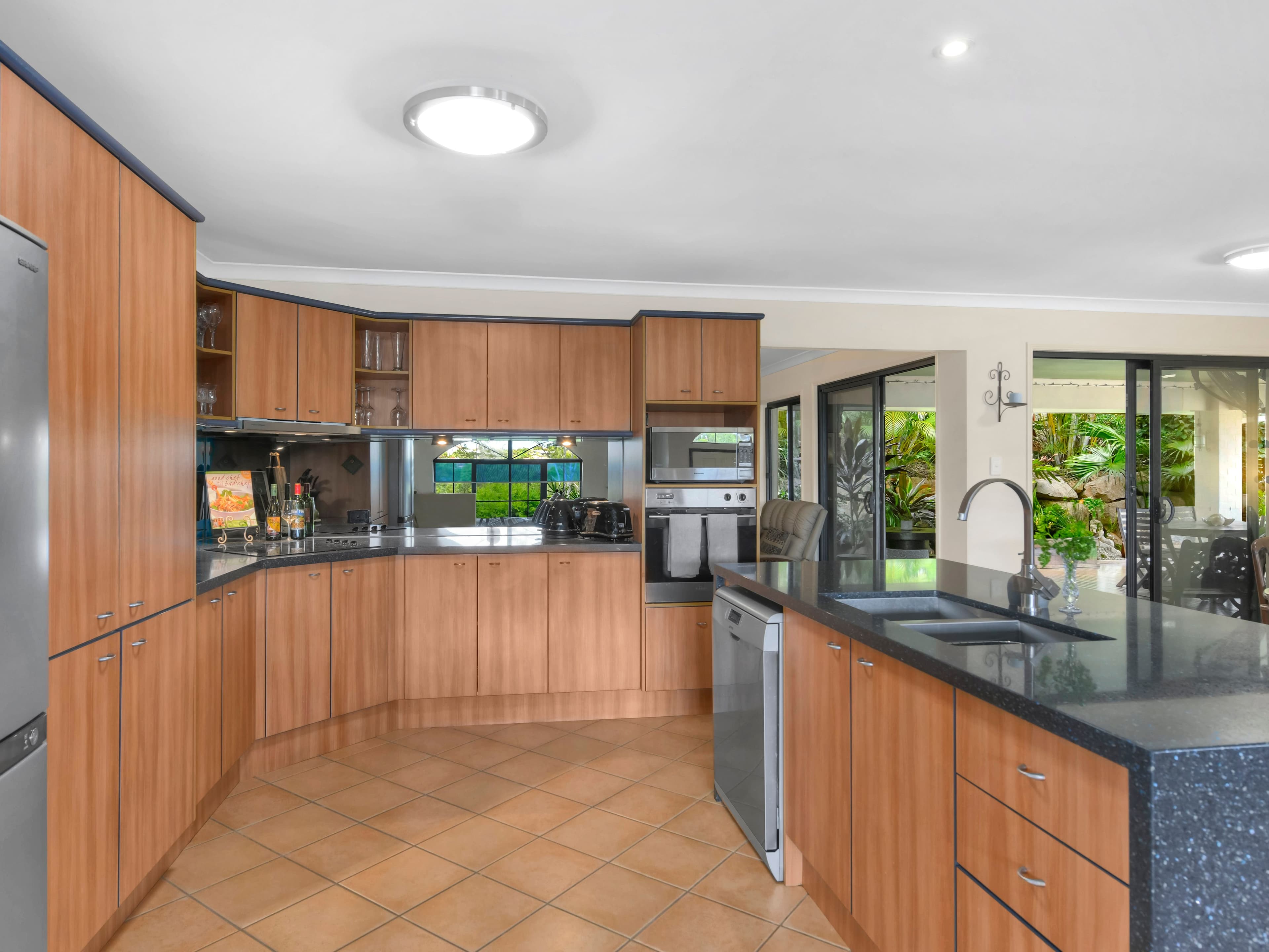32 Silkyoak Way, Albany Creek QLD 4035, Albany Creek - Thumbnail 5