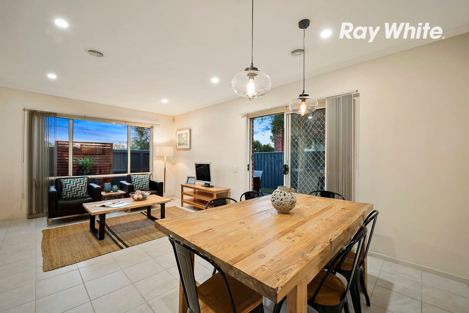 6 Kingsland Close, Dingley Village VIC 3172, Dingley Village - Thumbnail 3