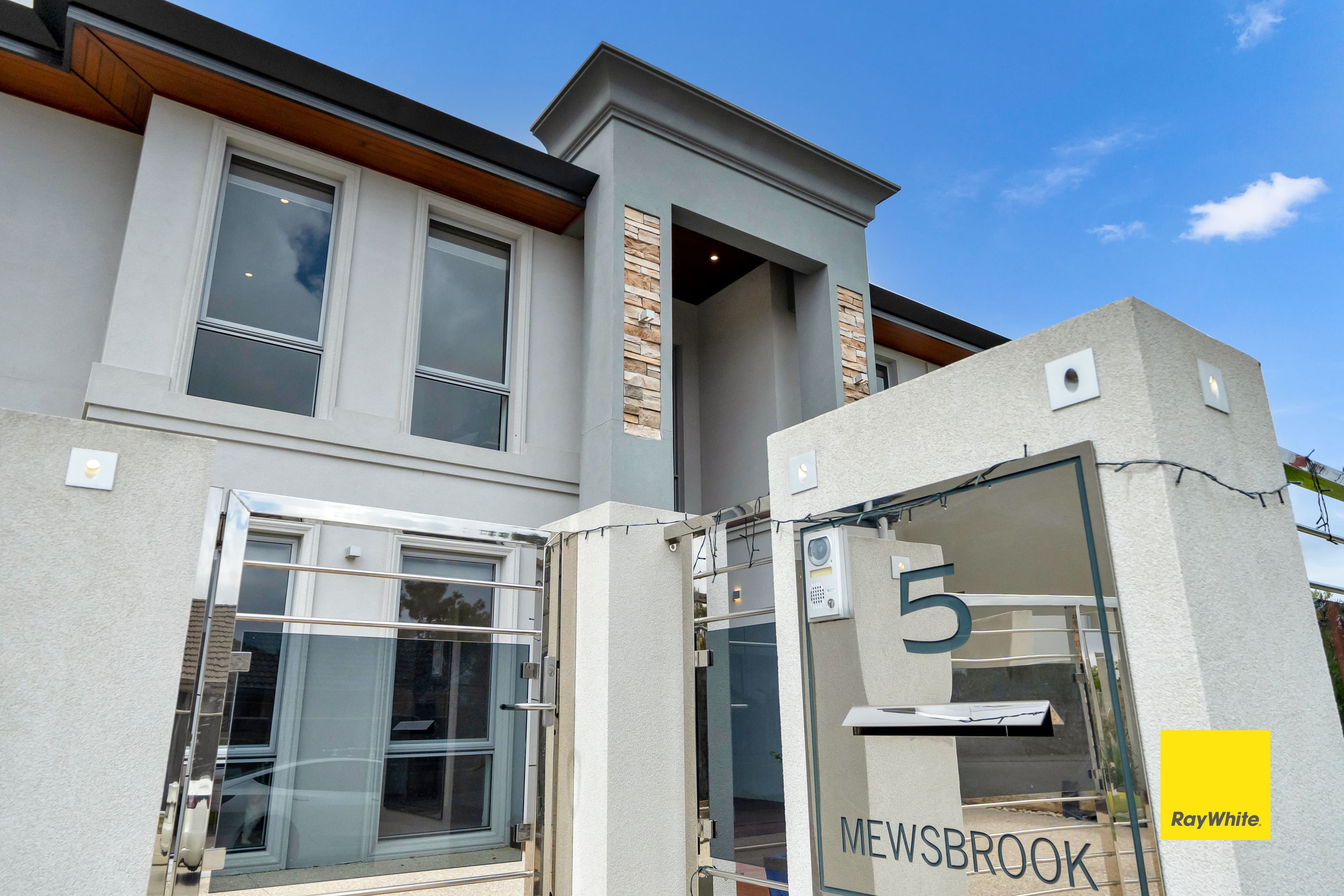 5 Mewsbrook Link, Landsdale WA 6065, Landsdale - Thumbnail 3