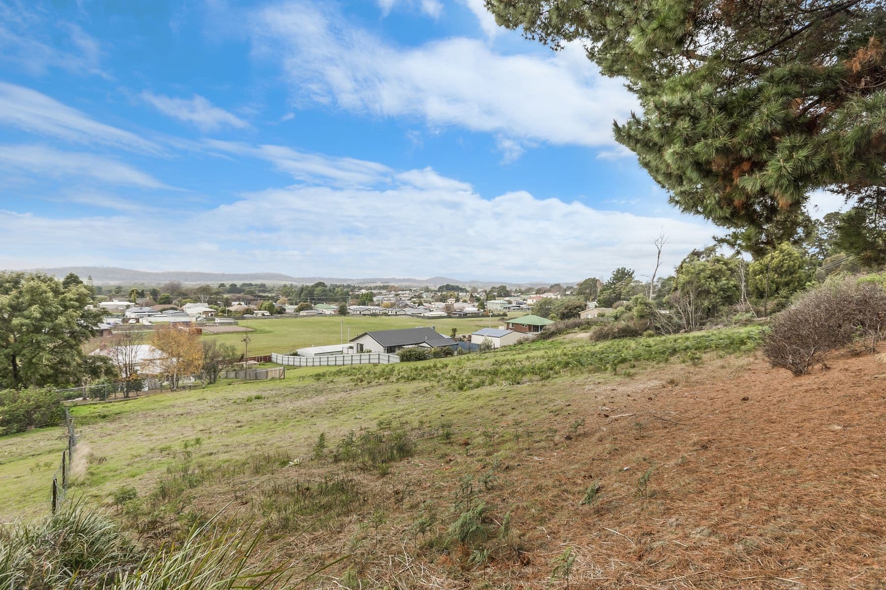 6 Brooklyn Street, Beaconsfield TAS 7270, Beaconsfield - Image 1