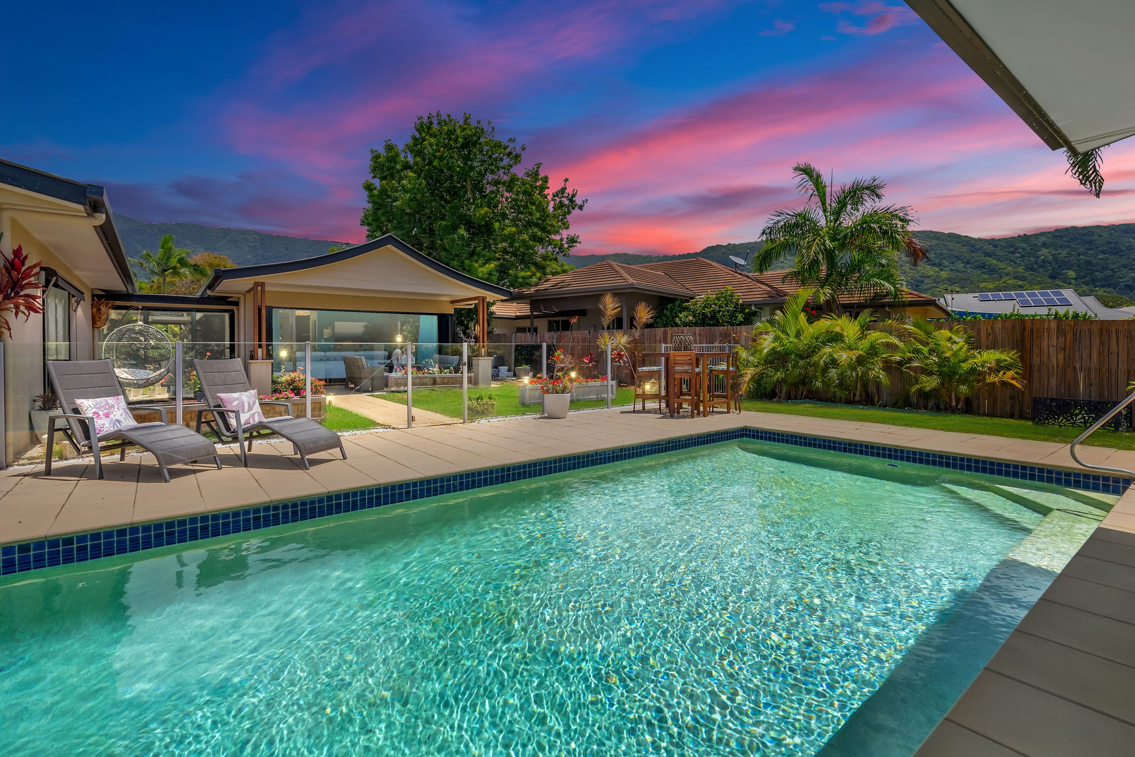 10 McAlister Avenue, Kewarra Beach QLD 4879, Kewarra Beach - Image 1