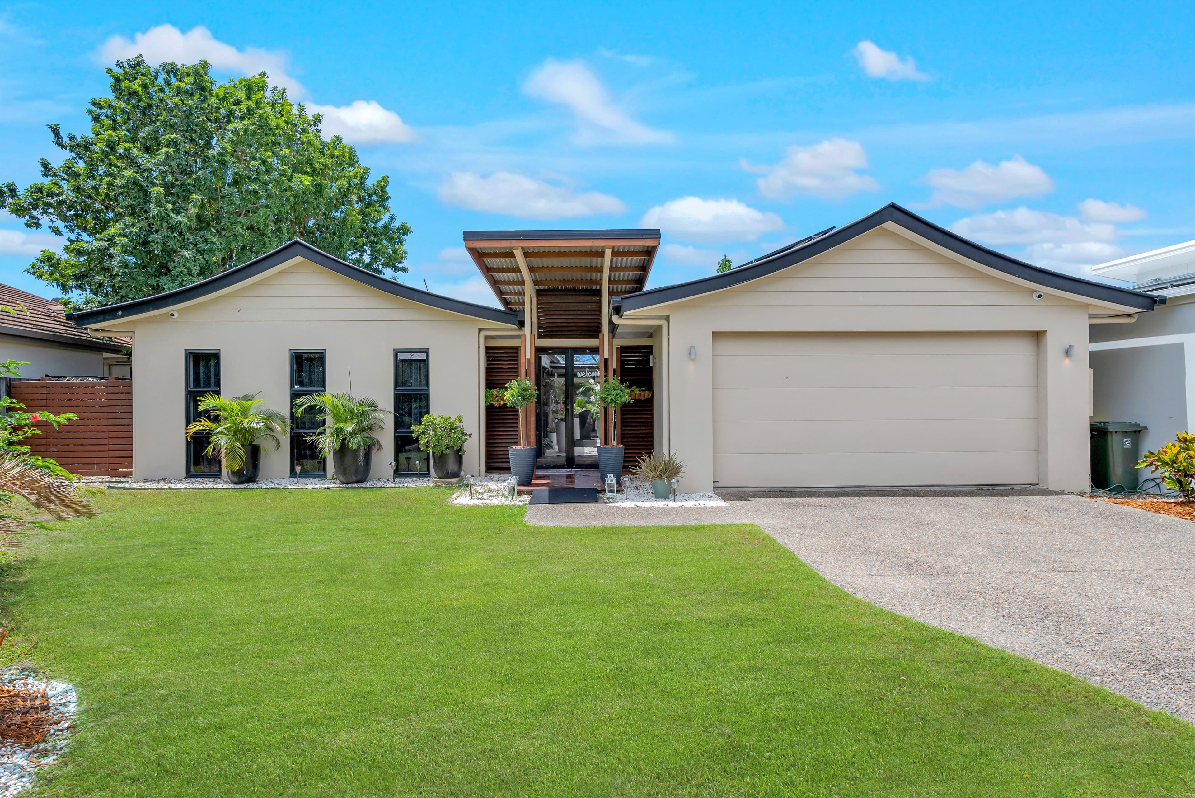 10 McAlister Avenue, Kewarra Beach QLD 4879, Kewarra Beach - Thumbnail 3