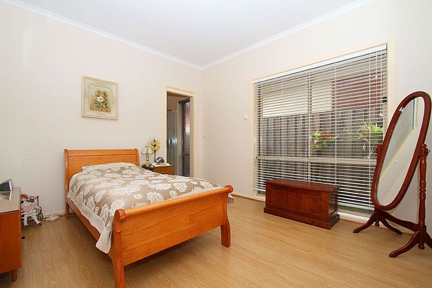 33 Queen Street, BRUNSWICK EAST VIC 3057, Brunswick East - Thumbnail 3
