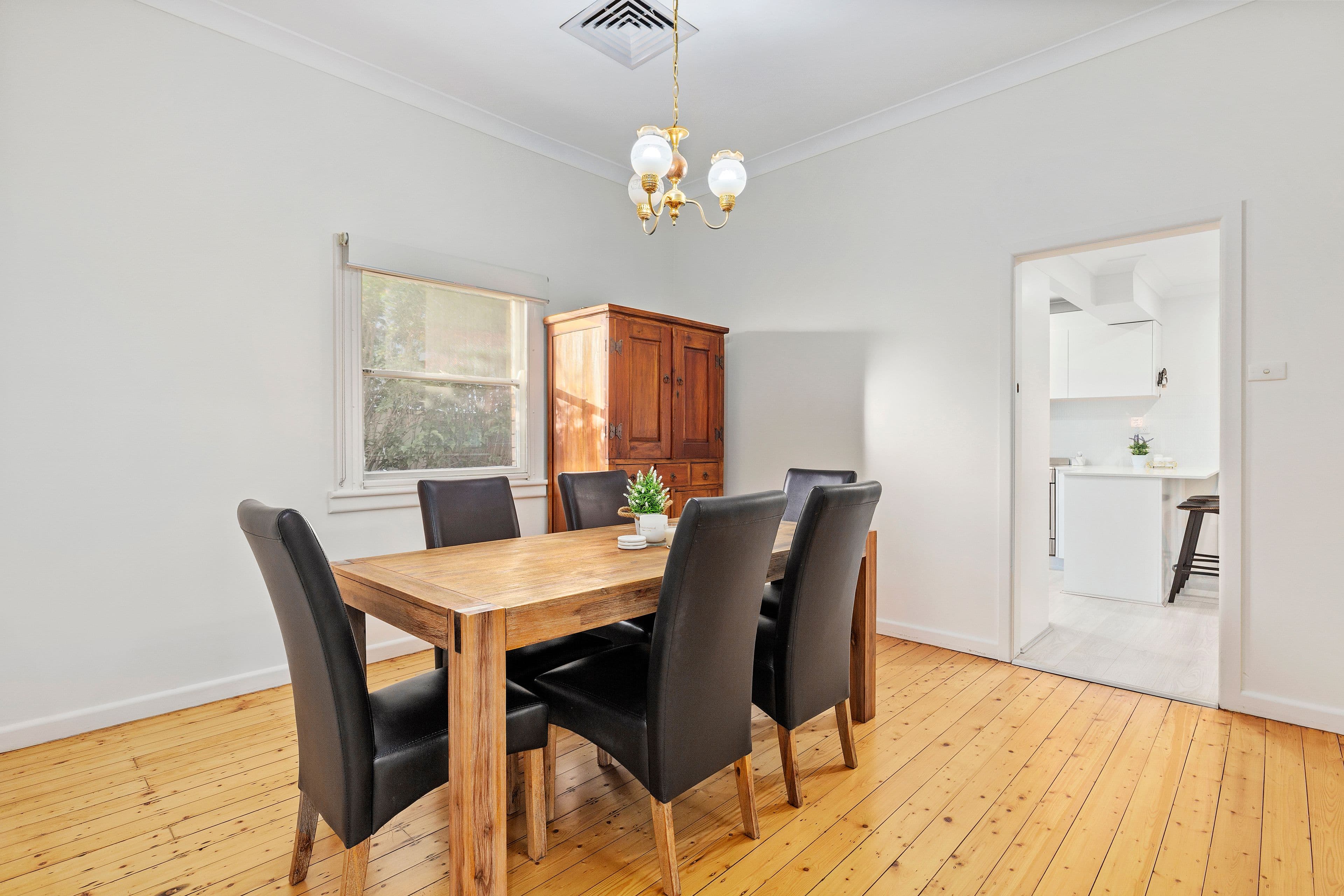 81 Bassett Street, Hurstville NSW 2220, Hurstville - Thumbnail 4