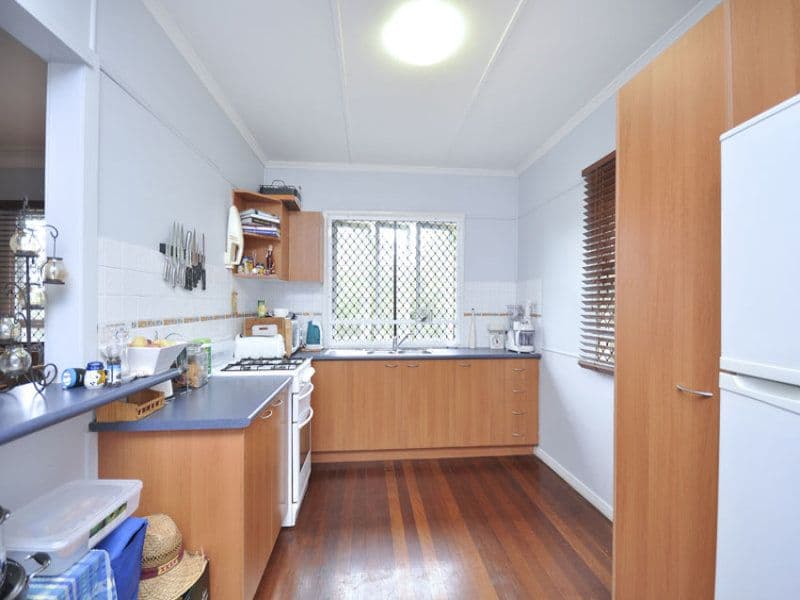 228 Webster Road, STAFFORD QLD 4053, Stafford - Thumbnail 5