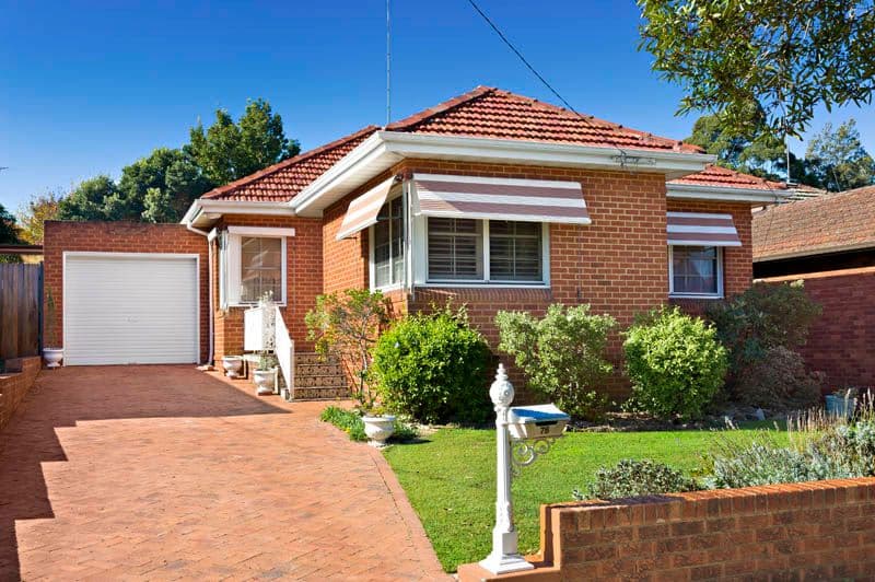 76 Grove Avenue, PENSHURST NSW 2222, Penshurst - Thumbnail 2