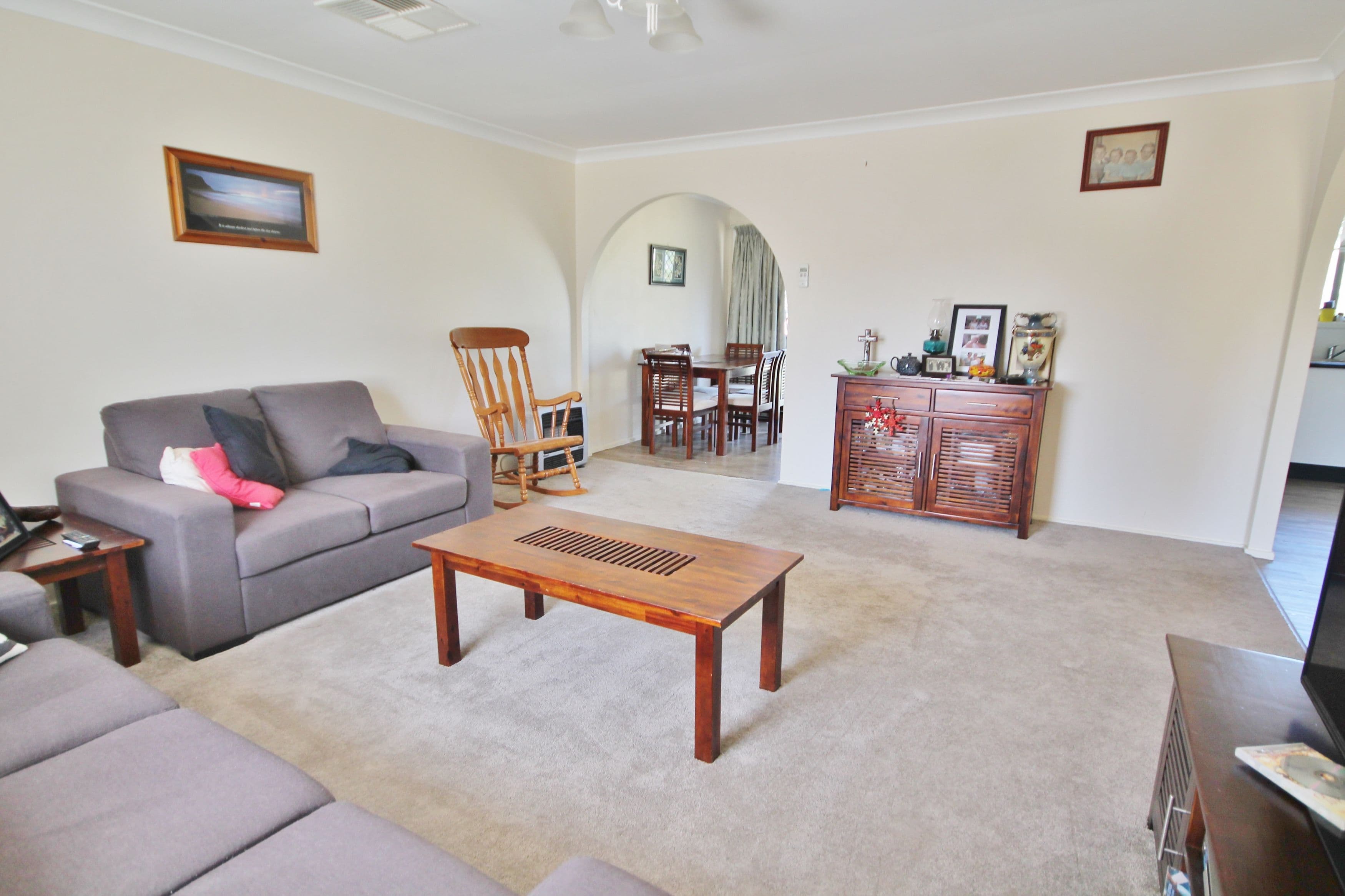 20 Dwyer Drive, Young - Thumbnail 3