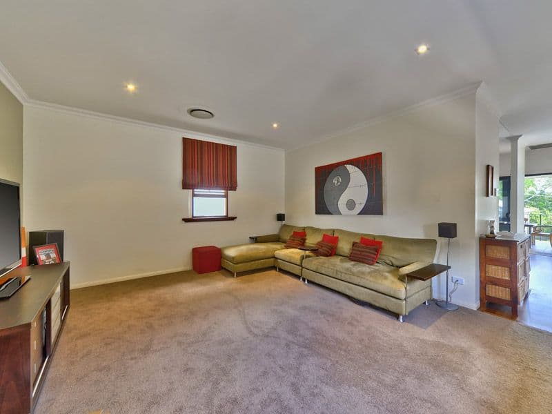 15 Kinkead Avenue, SHERWOOD QLD 4075, Sherwood - Thumbnail 4