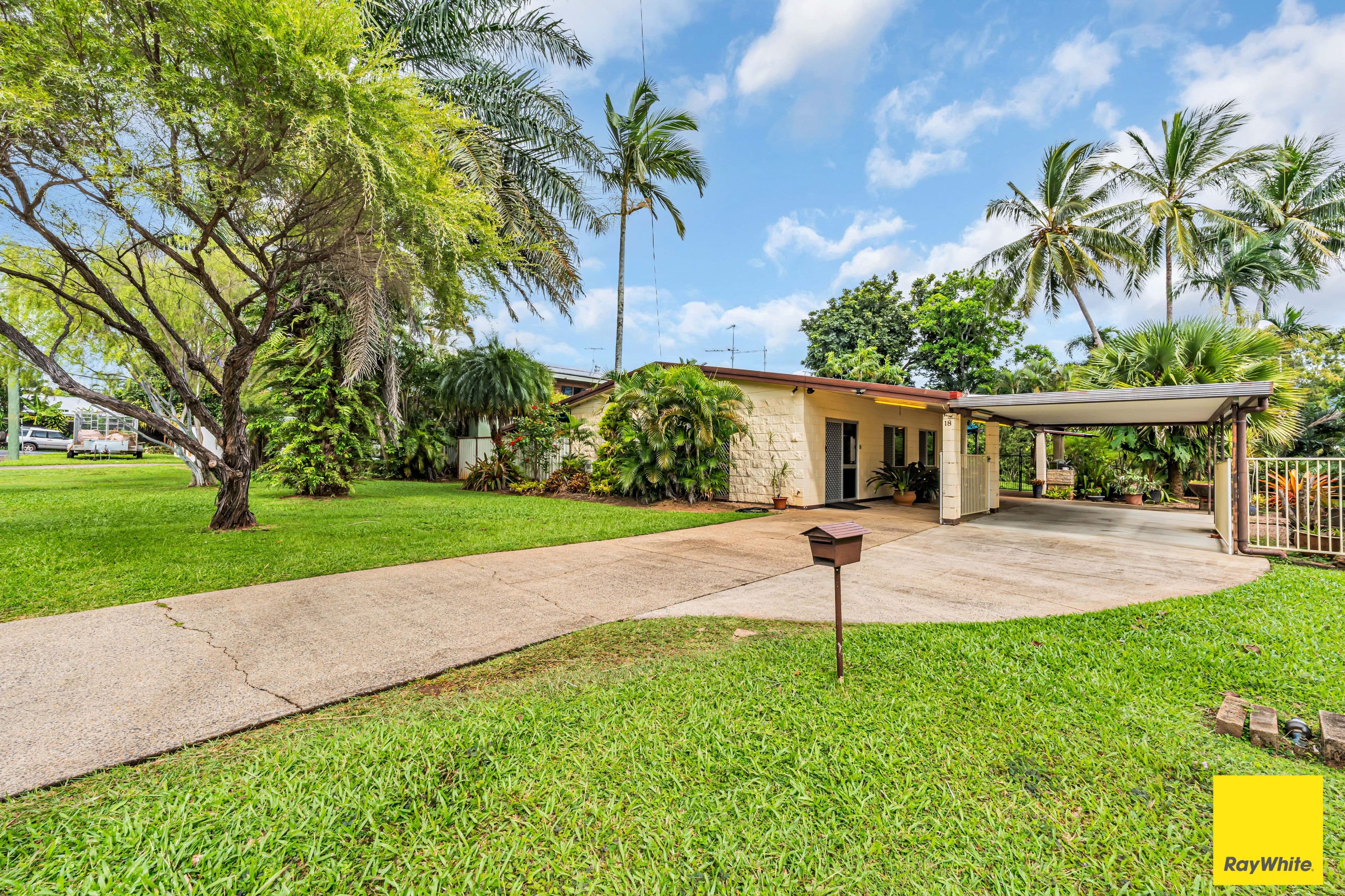 18 Talasea Street, Trinity Beach QLD 4879, Trinity Beach - Image 1