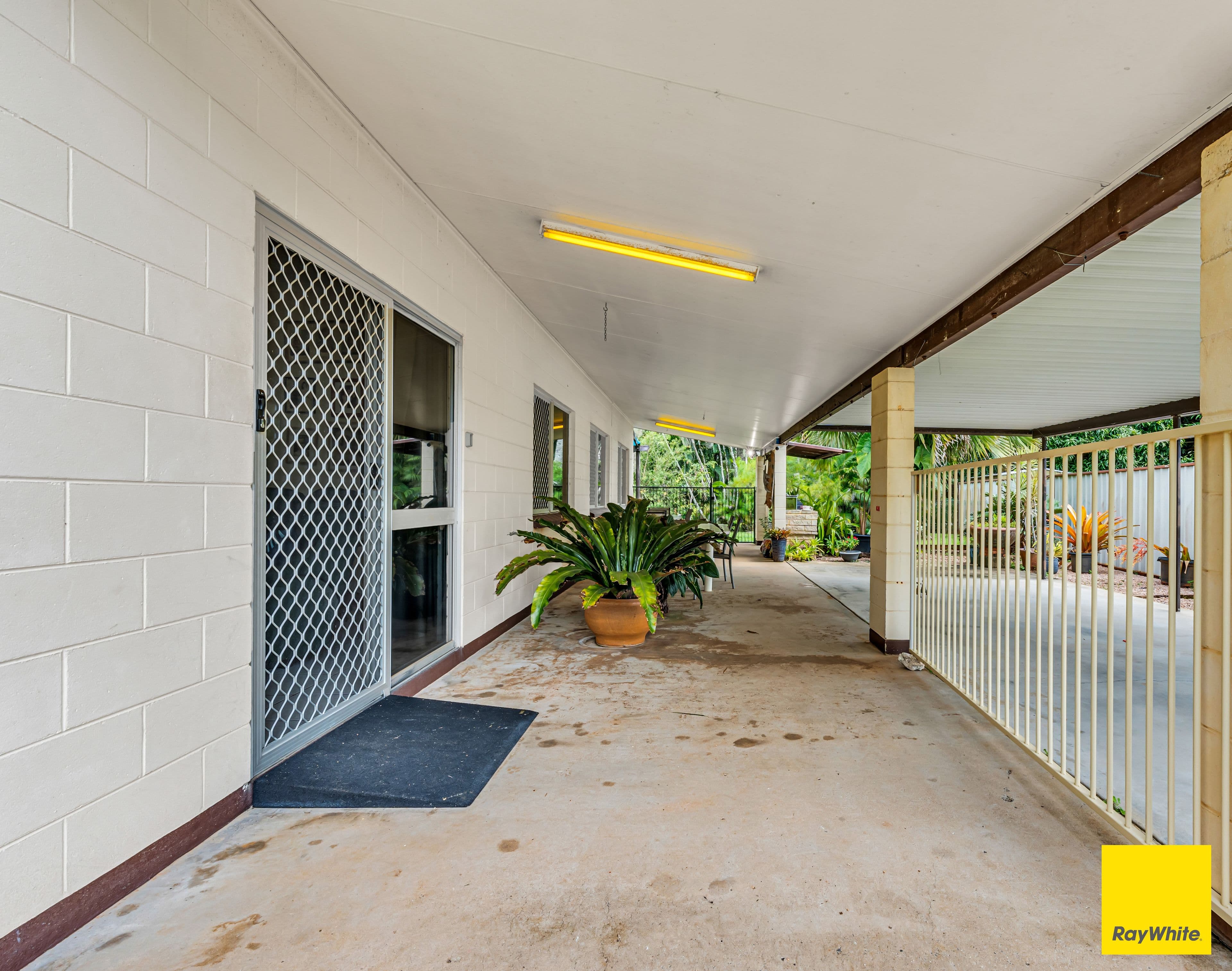 18 Talasea Street, Trinity Beach QLD 4879, Trinity Beach - Thumbnail 4