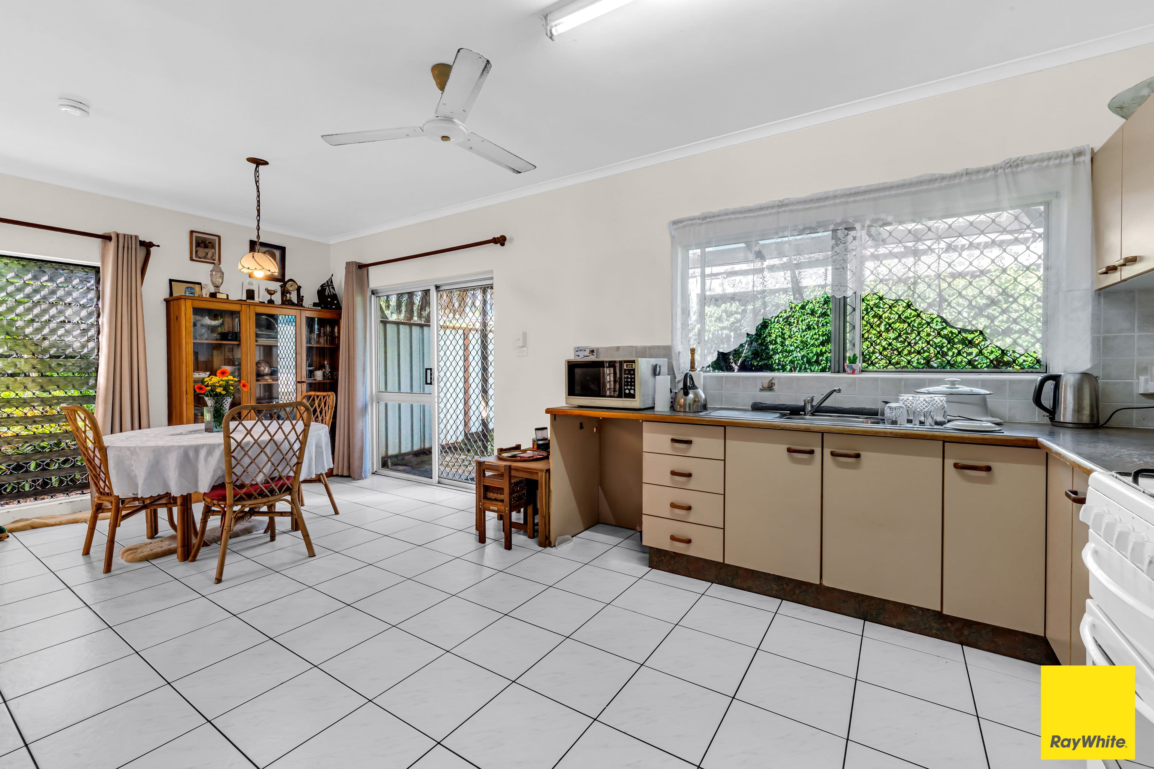 18 Talasea Street, Trinity Beach QLD 4879, Trinity Beach - Thumbnail 6