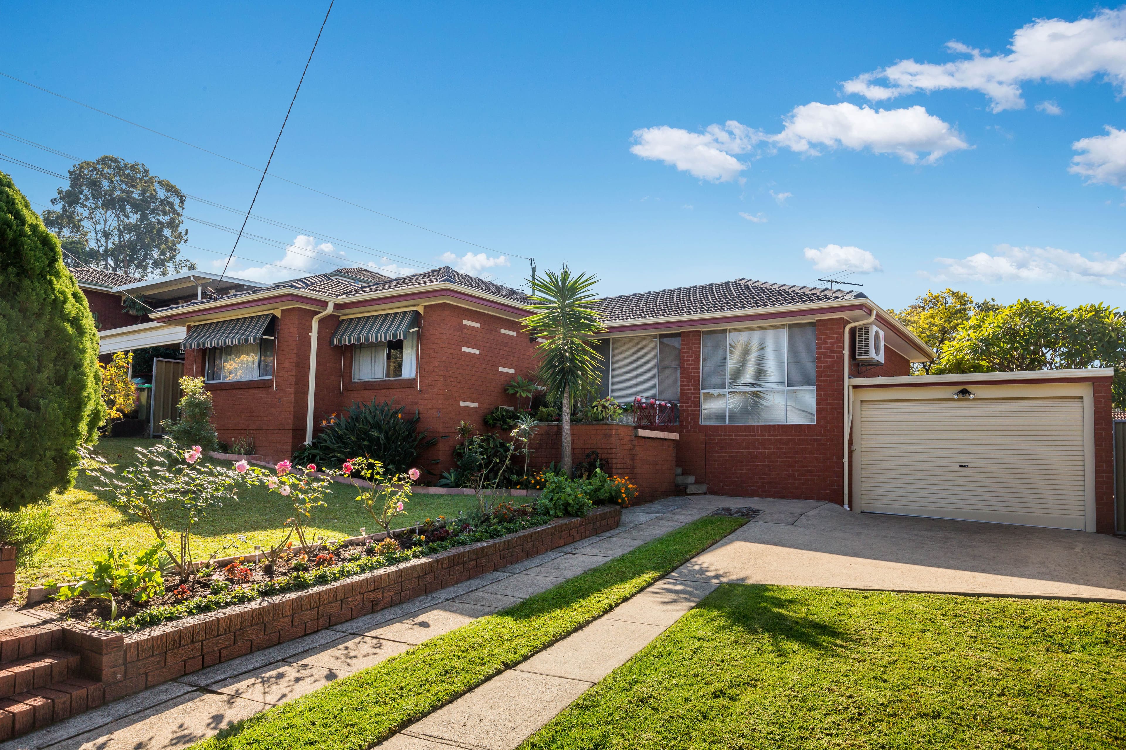 21 Oakes Road, Winston Hills - Image 1