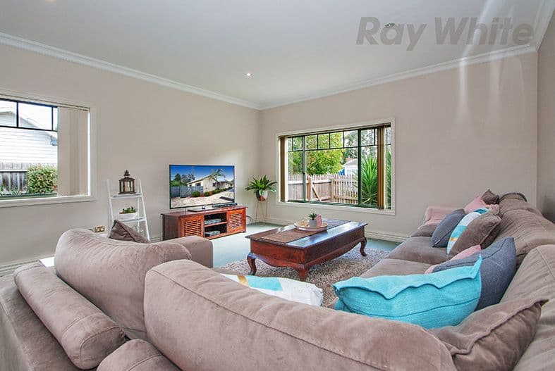 51 MOUNTAIN VIEW Road, Kilsyth VIC 3137, Kilsyth - Thumbnail 2