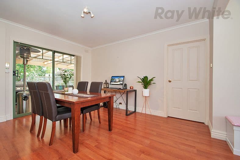 51 MOUNTAIN VIEW Road, Kilsyth VIC 3137, Kilsyth - Thumbnail 5