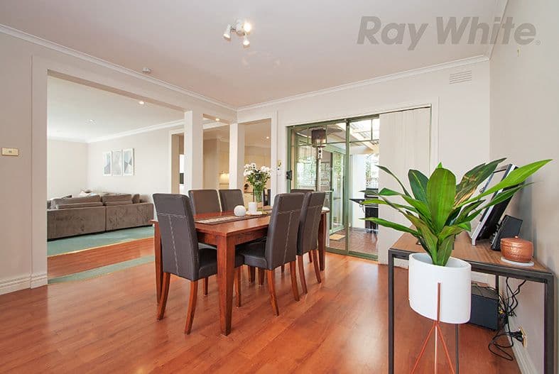 51 MOUNTAIN VIEW Road, Kilsyth VIC 3137, Kilsyth - Thumbnail 6