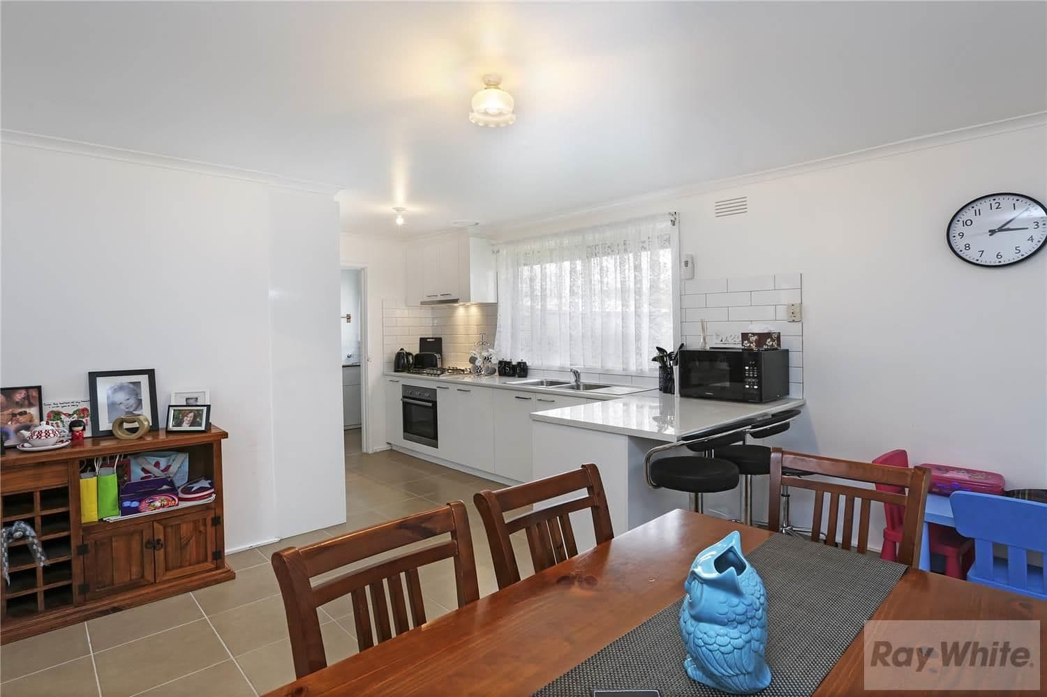 9 Erica Avenue, CORIO VIC 3214, Corio - Thumbnail 4