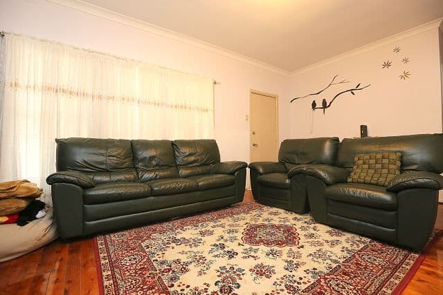 11 Haig Avenue, Georges Hall NSW 2198, Georges Hall - Thumbnail 3