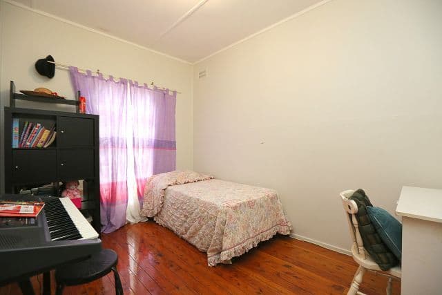 11 Haig Avenue, Georges Hall NSW 2198, Georges Hall - Thumbnail 7