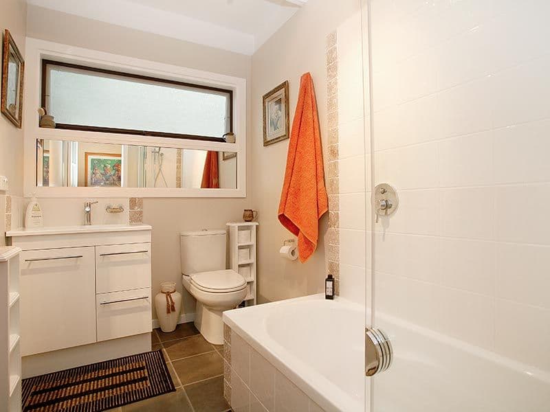 24 Bowen Avenue, THE BASIN VIC 3154, The Basin - Thumbnail 8
