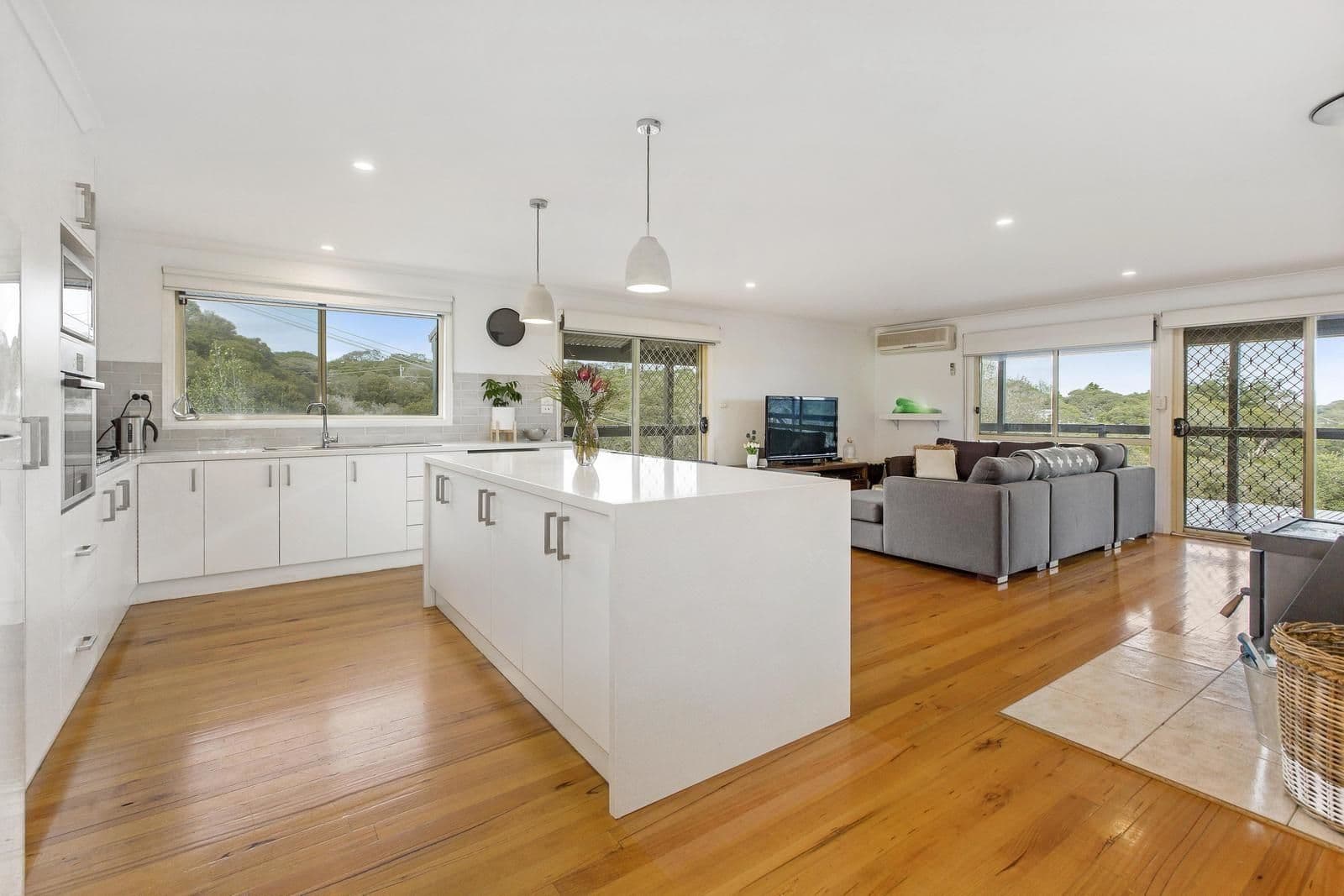 30 Wollert Street, Rye VIC 3941, Rye - Thumbnail 2