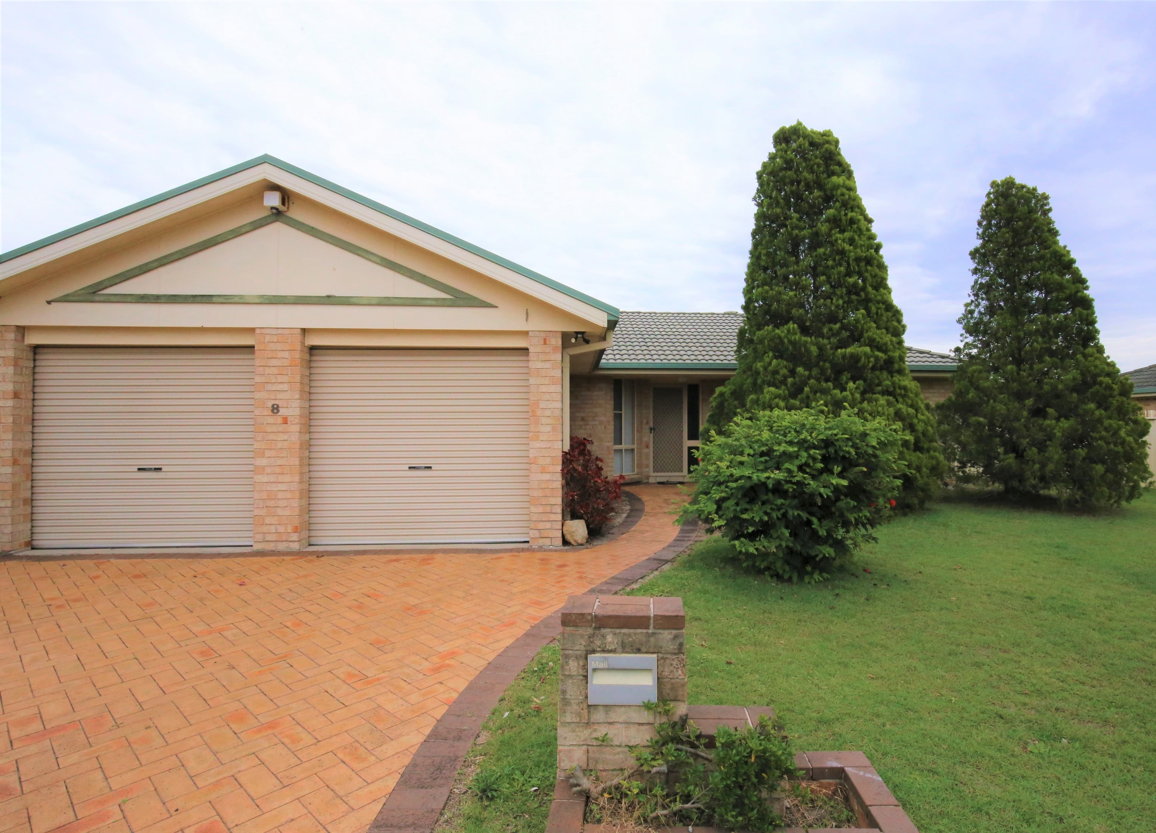 8 Hobert Close, Tea Gardens NSW 2324, Tea Gardens - Image 1