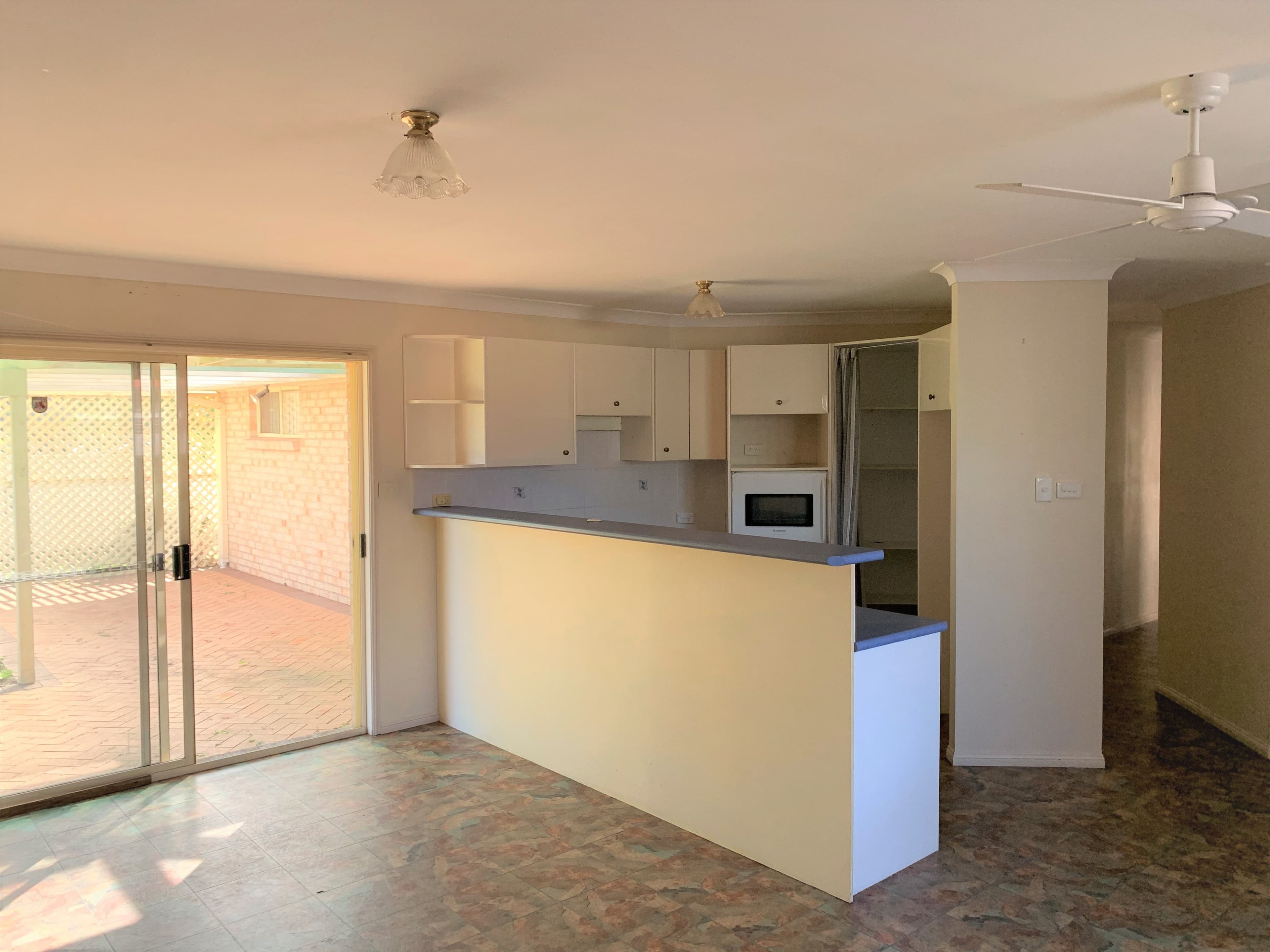 8 Hobert Close, Tea Gardens NSW 2324, Tea Gardens - Thumbnail 2