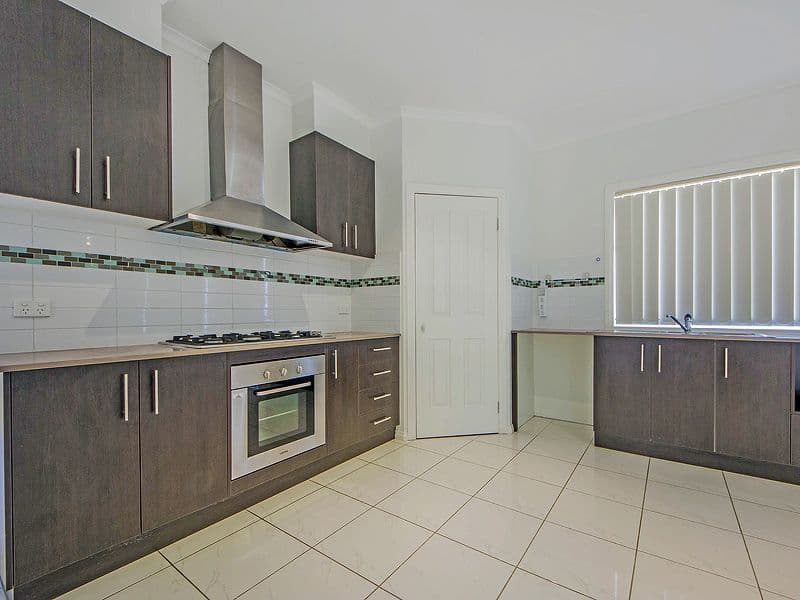 15 Tuana Place, Truganina VIC 3029, Truganina - Thumbnail 3