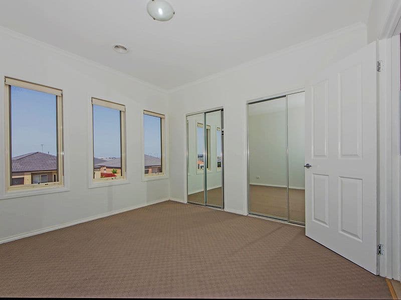 15 Tuana Place, Truganina VIC 3029, Truganina - Thumbnail 6