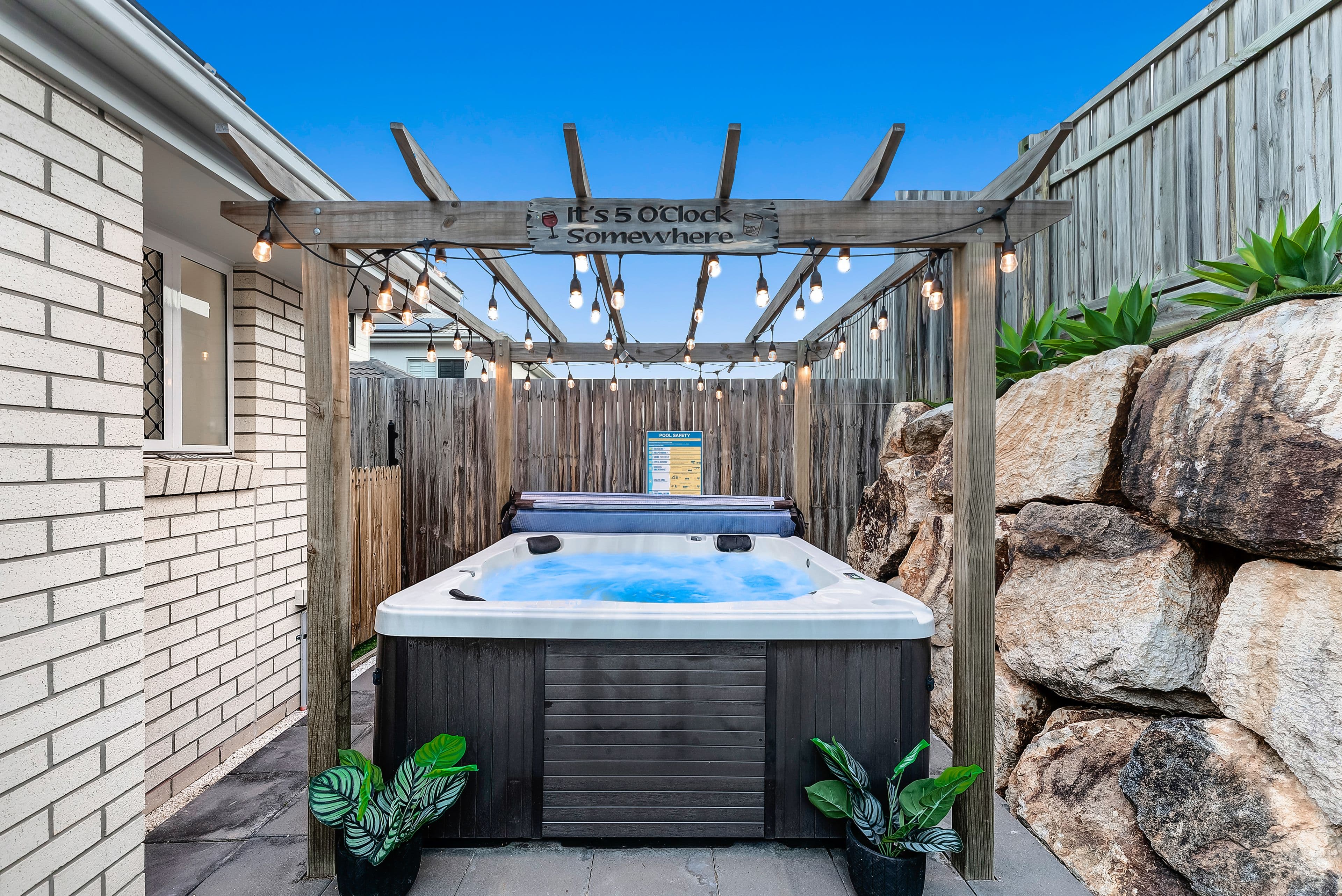 6 Irwin Street, North Lakes QLD 4509, North Lakes - Thumbnail 3
